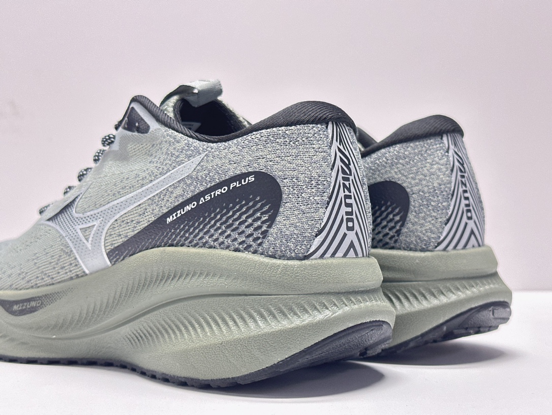 Basic Shoes M-l-s