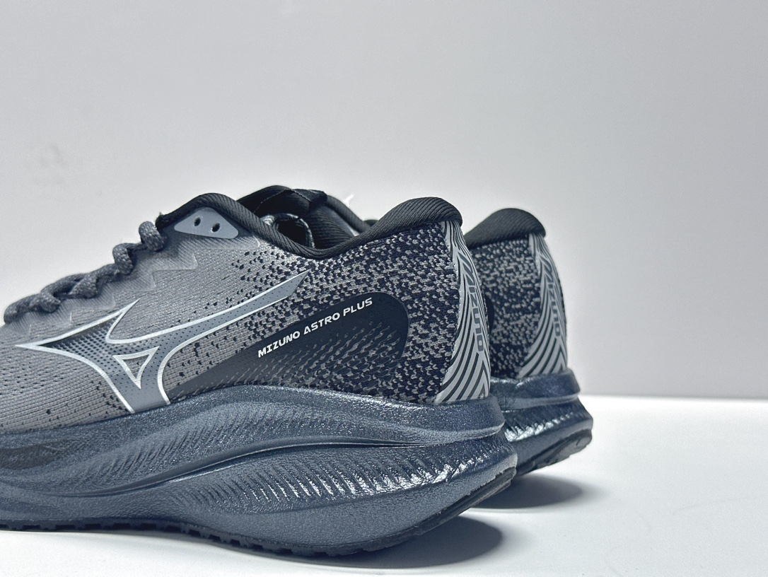 Basic Shoes M-l-s