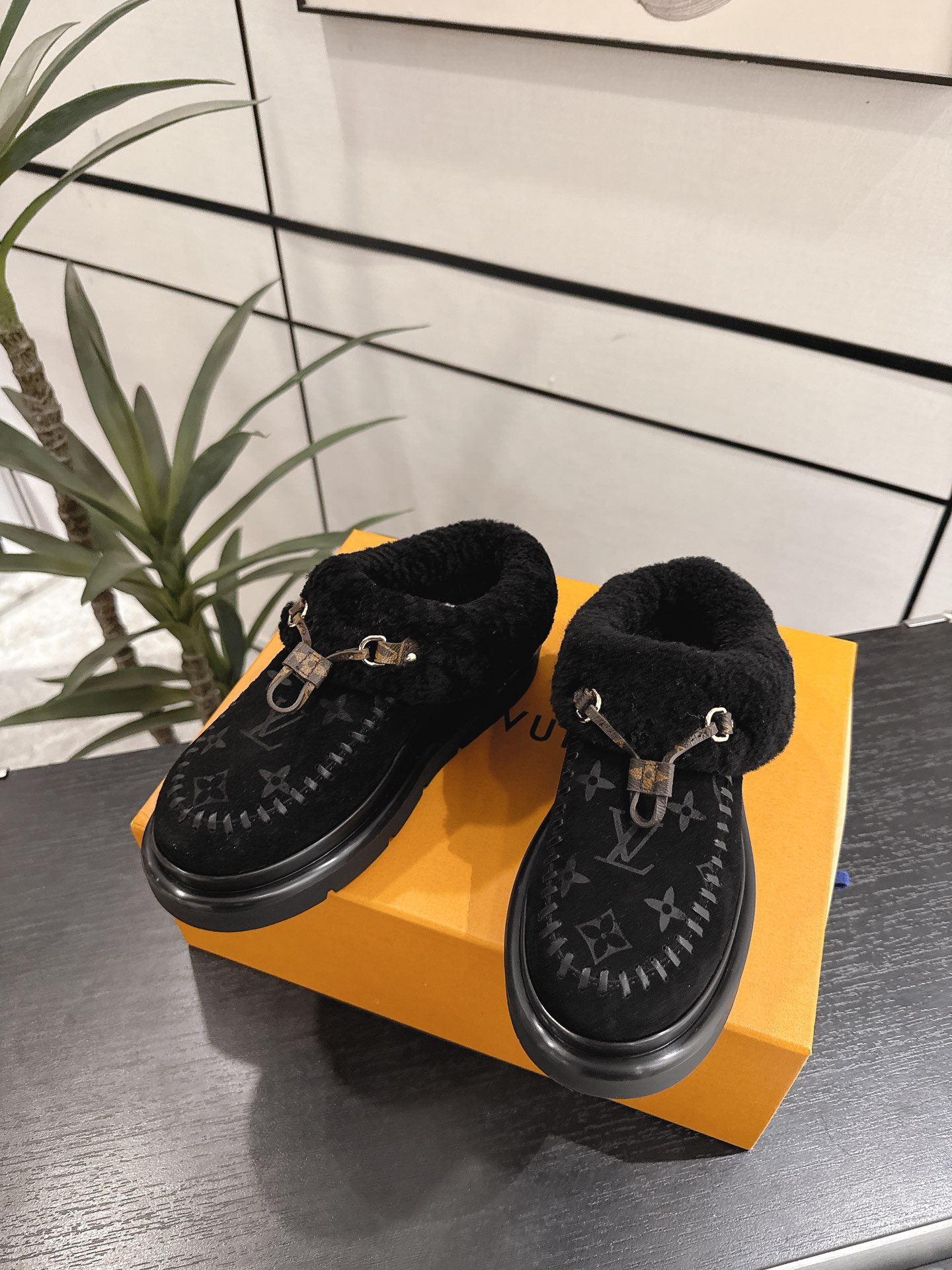 Louis Vuitton Boots M-l-s