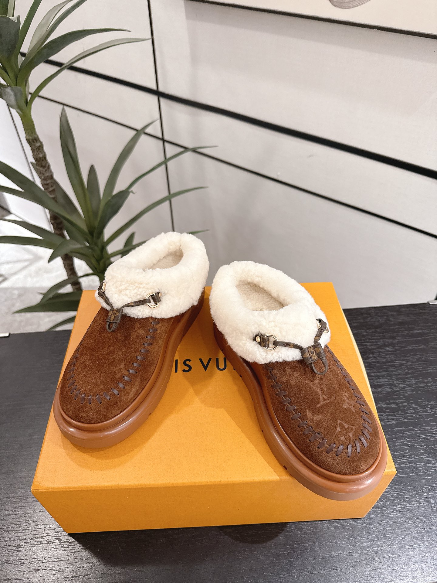 Louis Vuitton Boots M-l-s