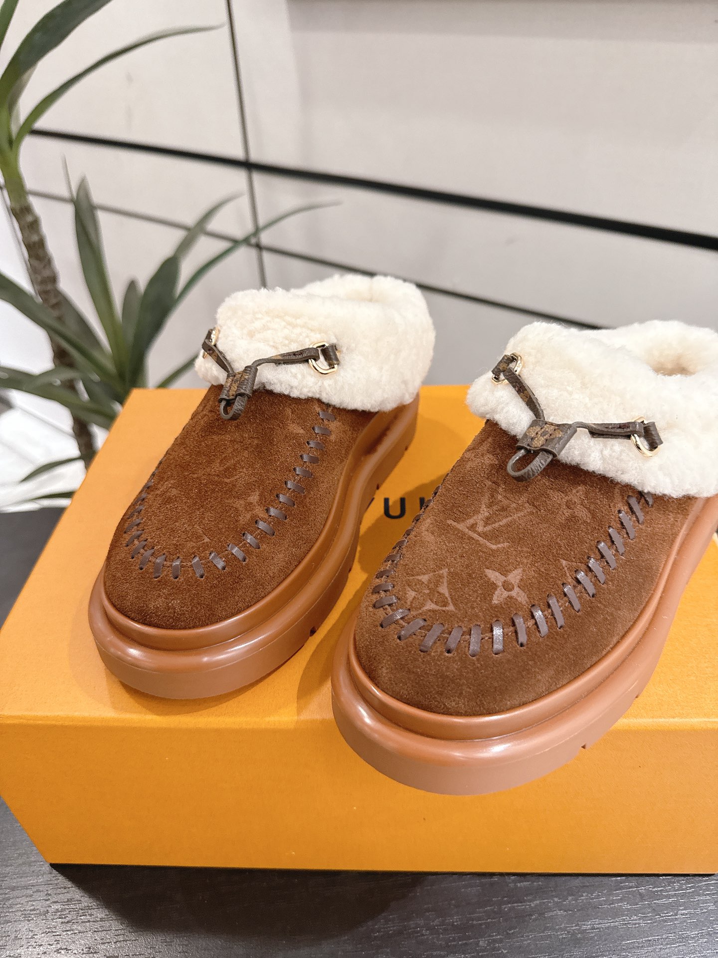Louis Vuitton Boots M-l-s