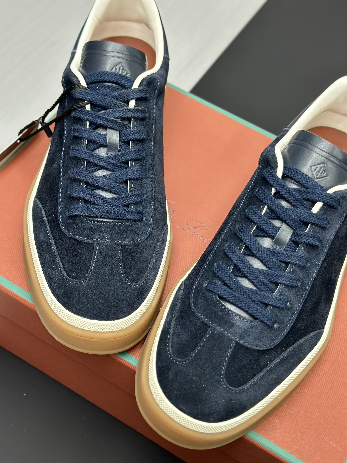 Couple Board Shoes L-s