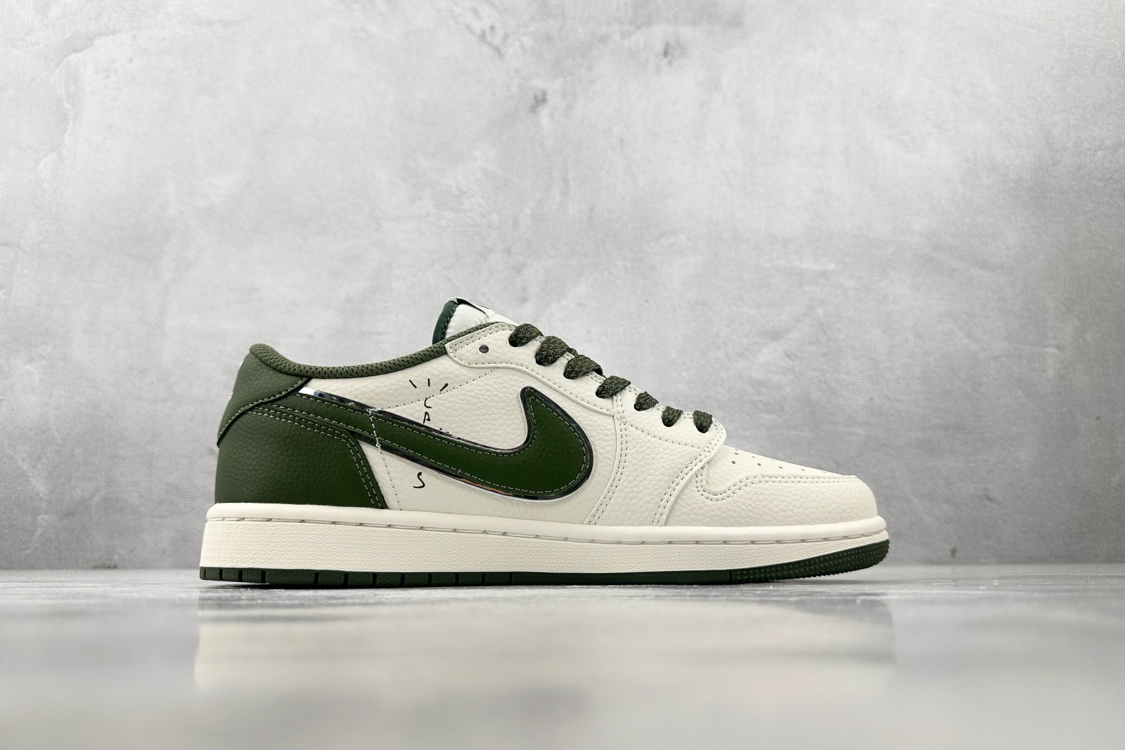 Jordan Nike Basic Shoes L-s