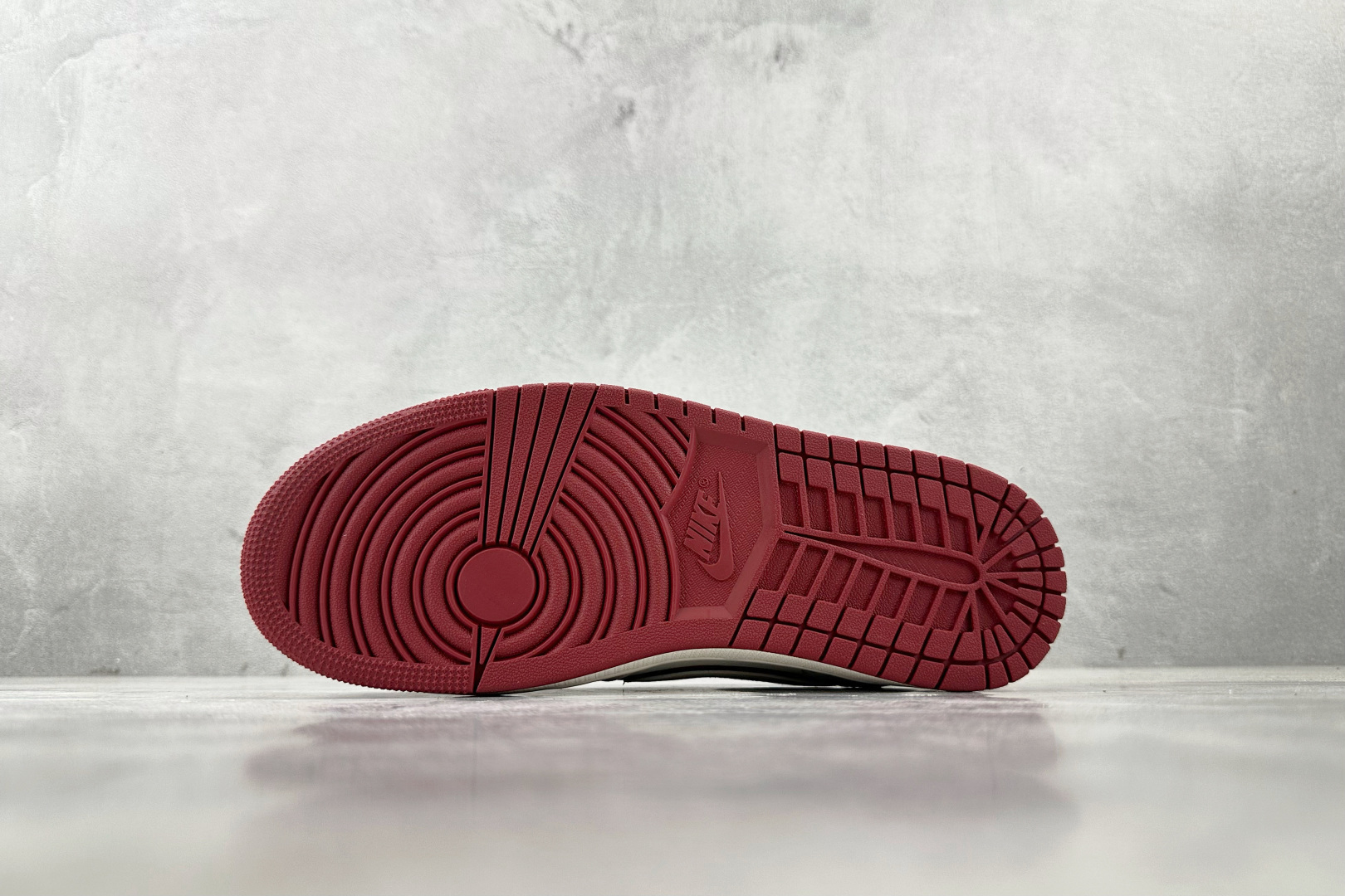 Jordan Nike Basic Shoes L-s