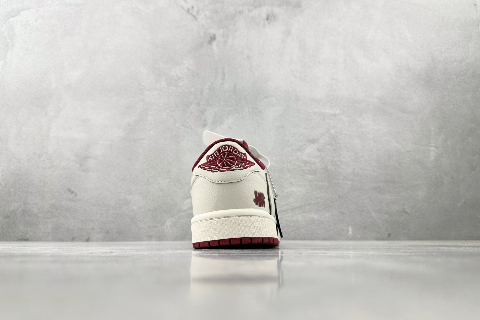 Jordan Nike Basic Shoes L-s