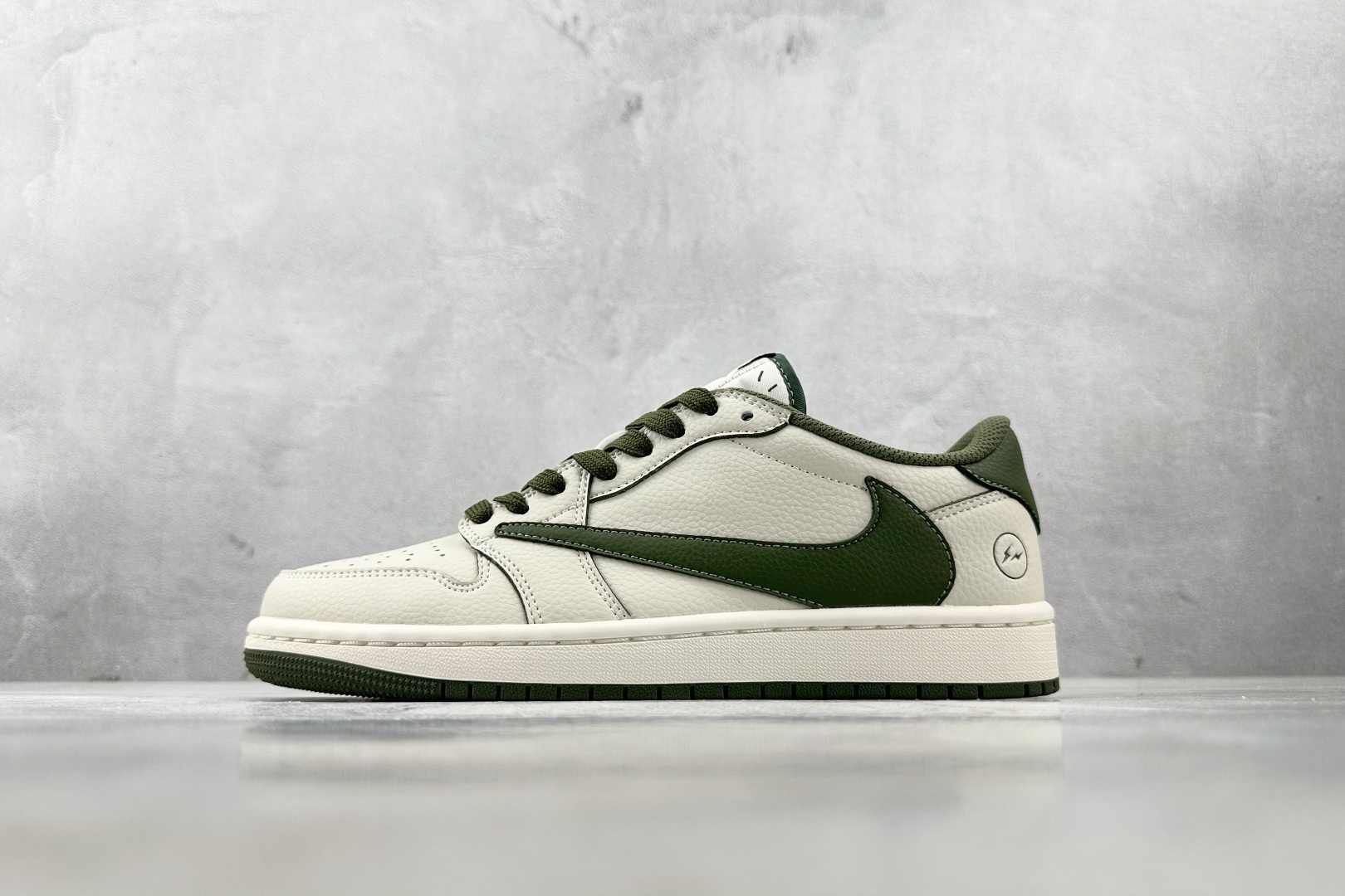 Jordan Nike Basic Shoes L-s