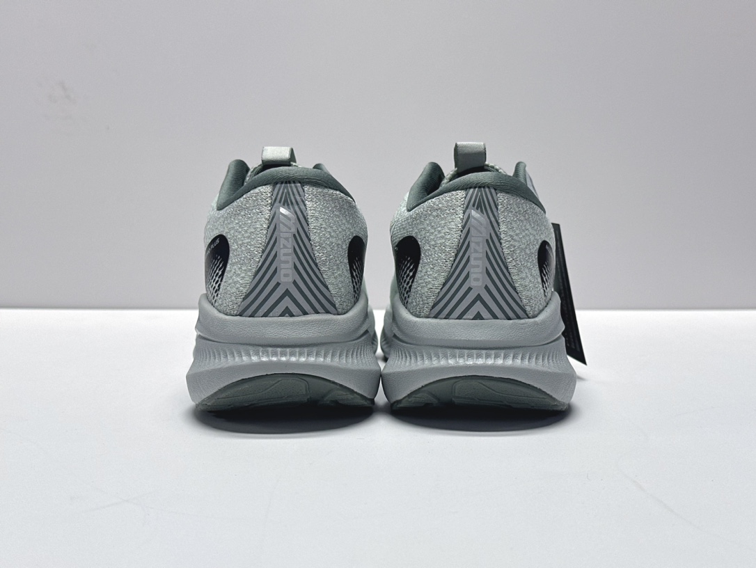 Basic Shoes M-l-s