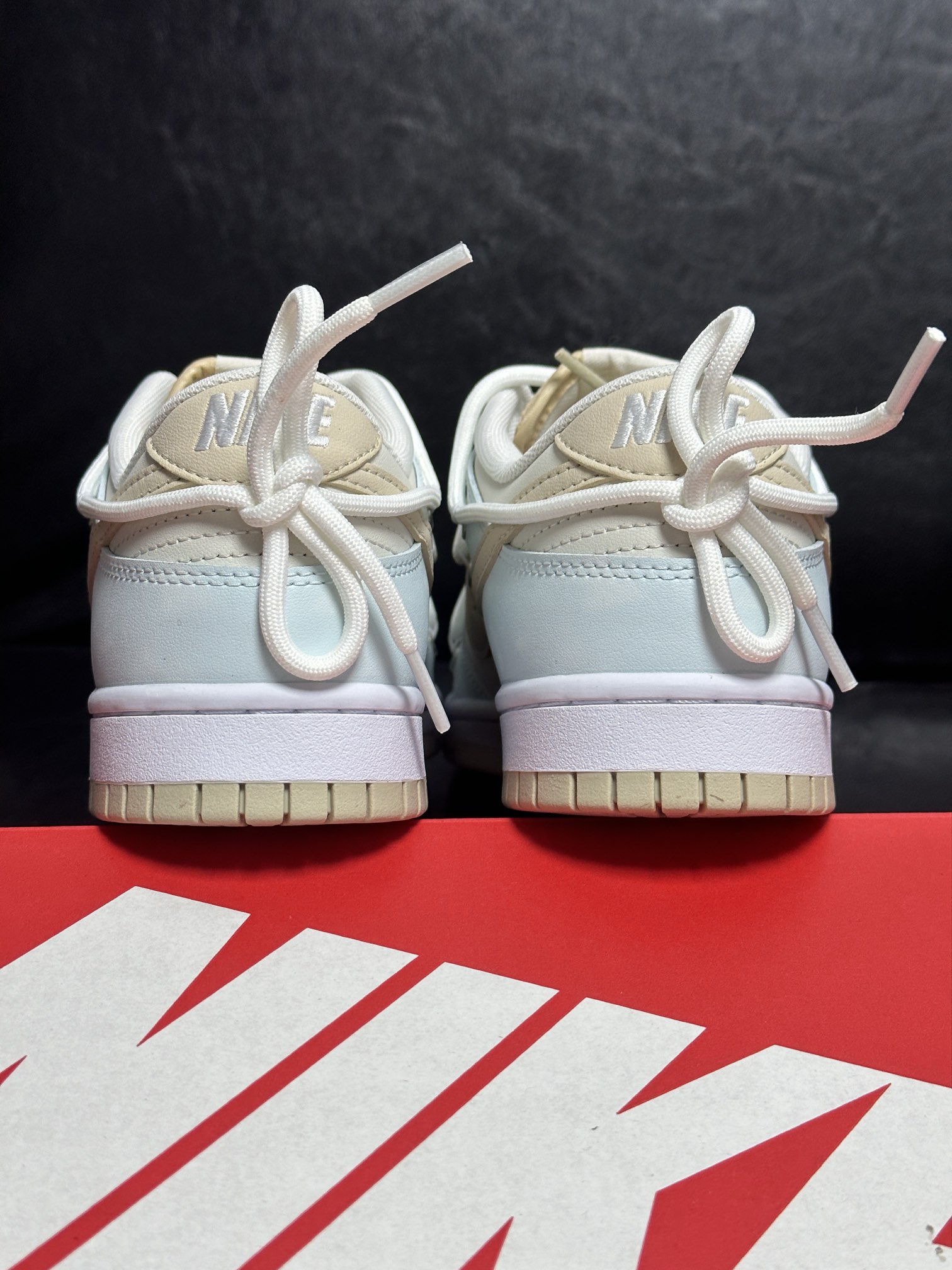 Nike Board Shoes L