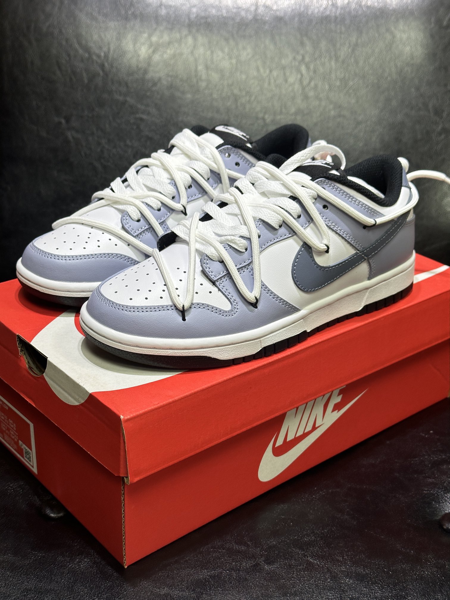 Nike Board Shoes L