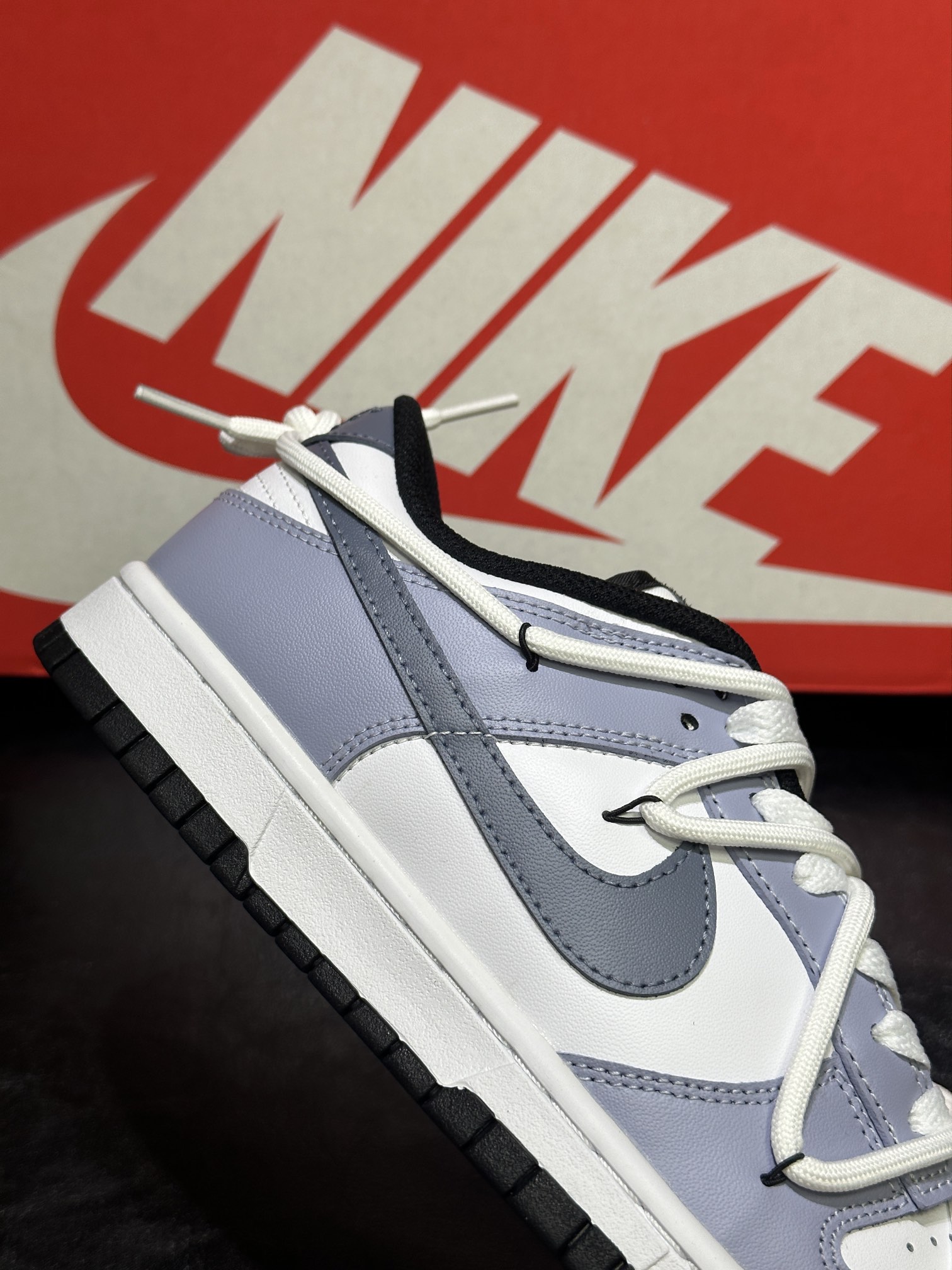 Nike Board Shoes L