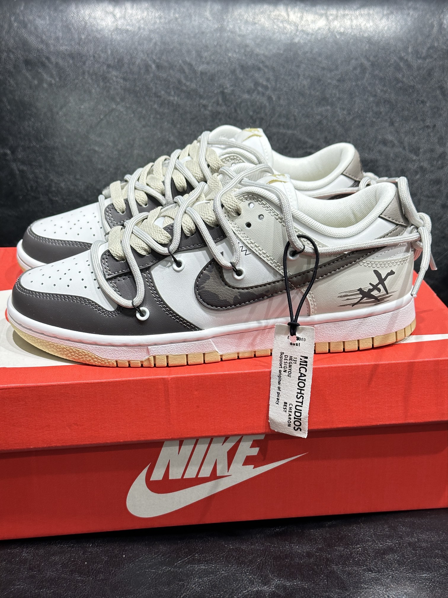 Nike Board Shoes L
