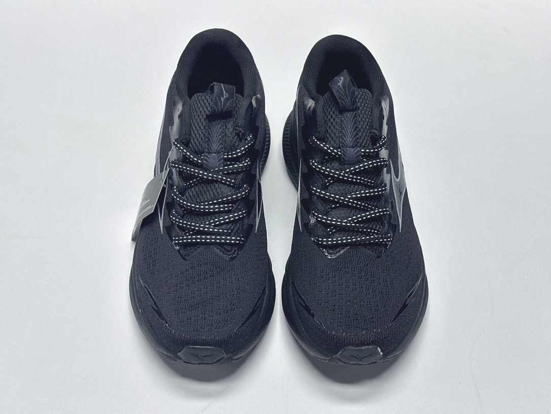 Basic Shoes M-l-s
