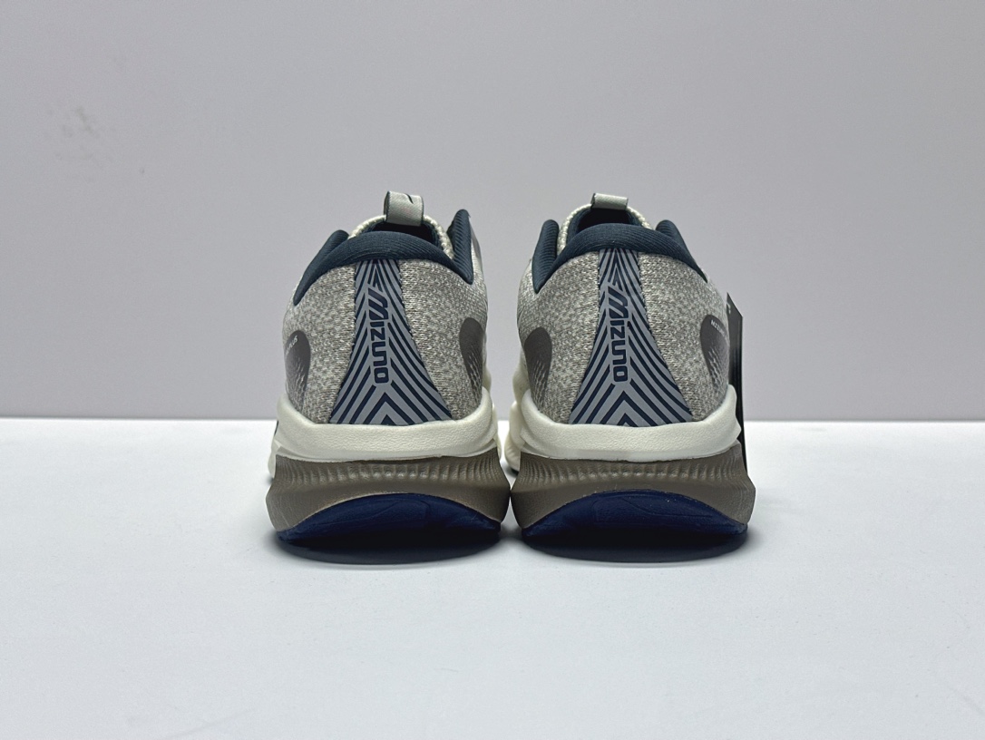 Basic Shoes M-l-s