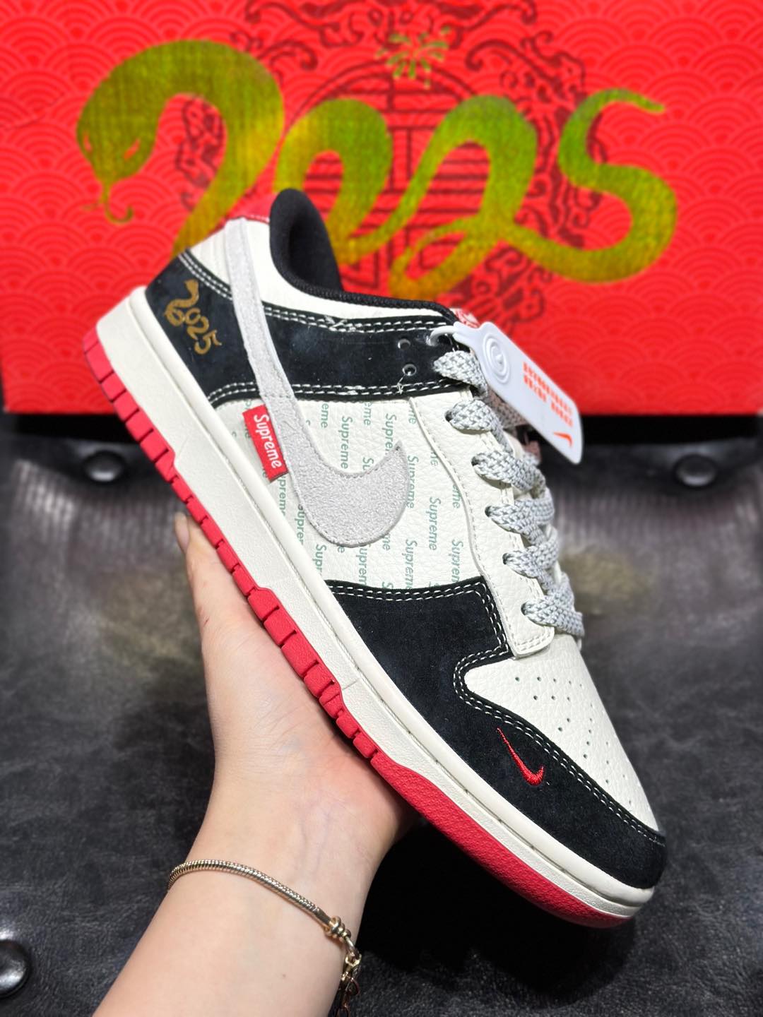 Jordan Nike Couple Basic Shoes