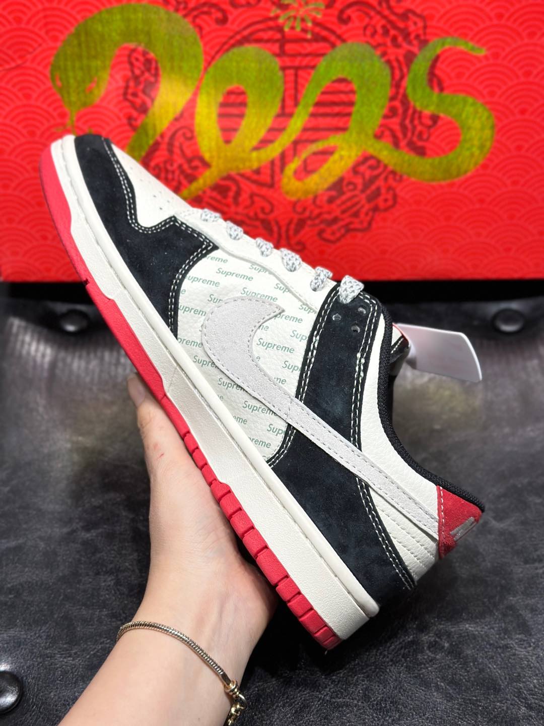 Jordan Nike Couple Basic Shoes