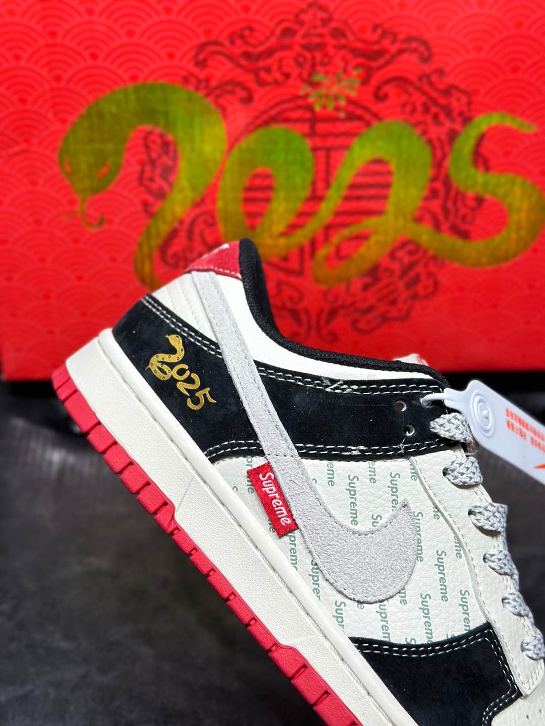Jordan Nike Couple Basic Shoes