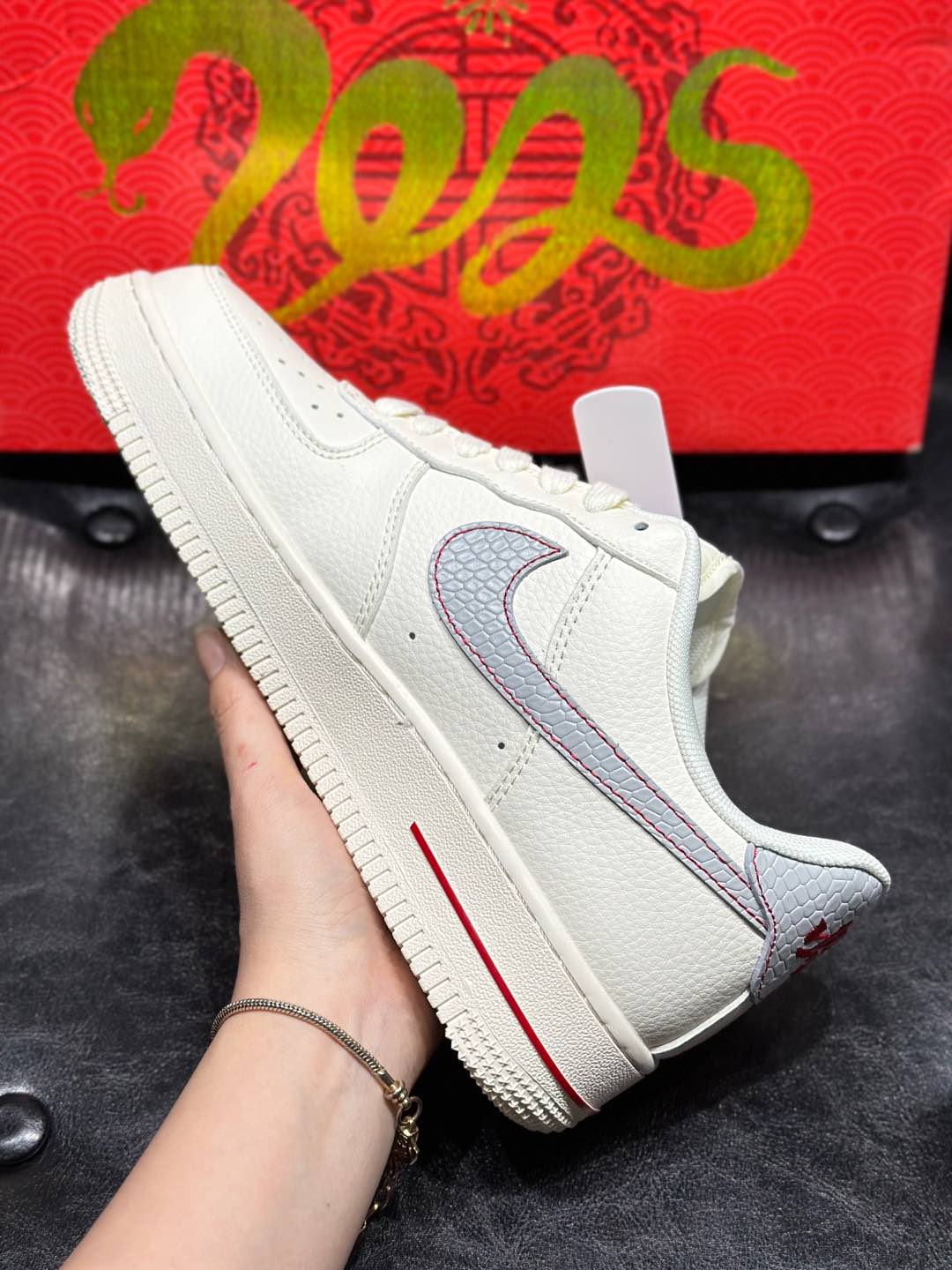 Couple Basic Shoes