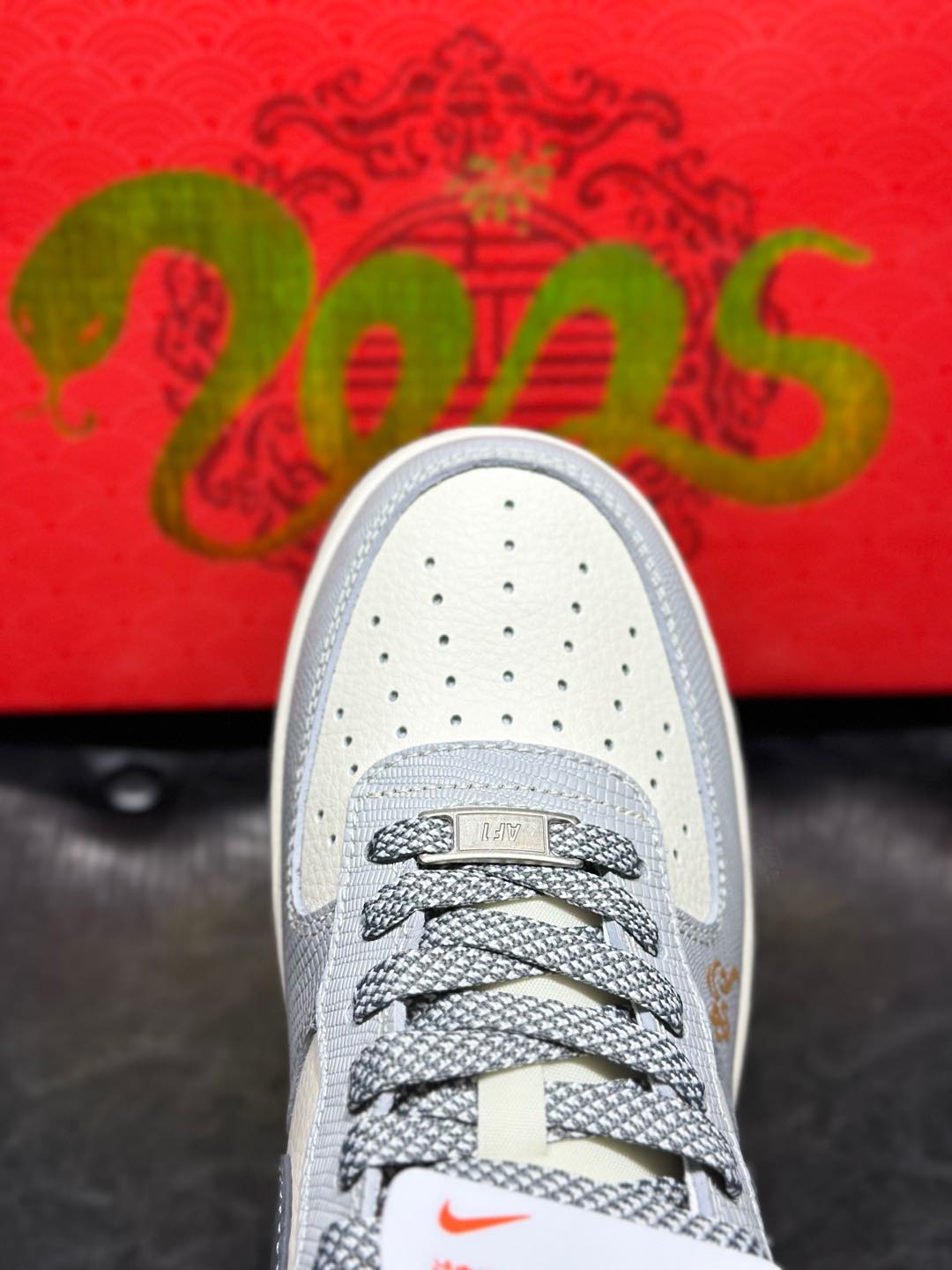 Couple Basic Shoes