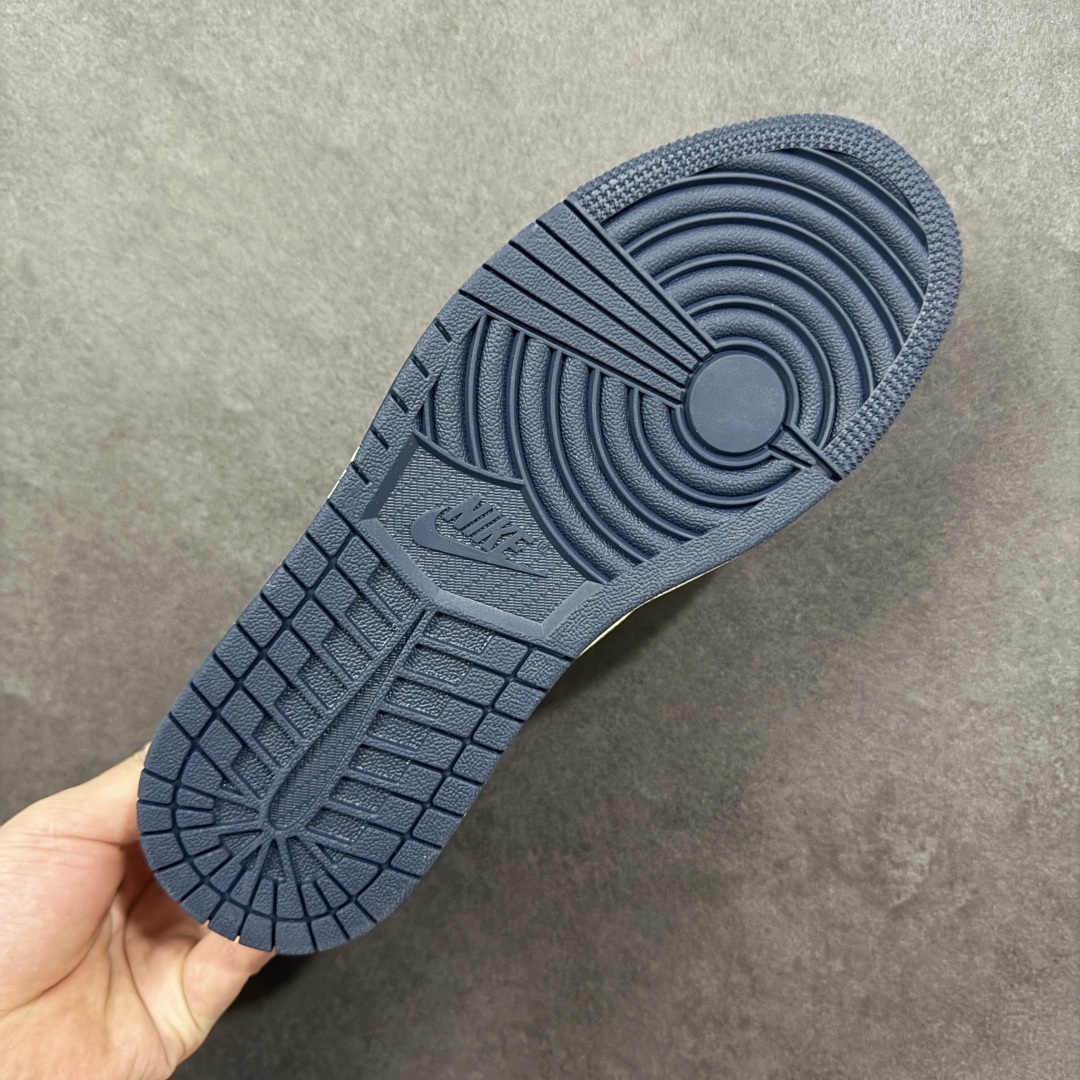 Jordan Nike Supreme Basic Shoes M-l-s