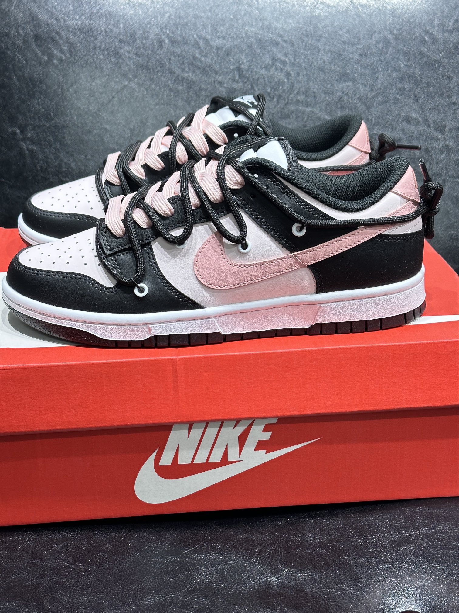 Nike Basic Shoes Black L