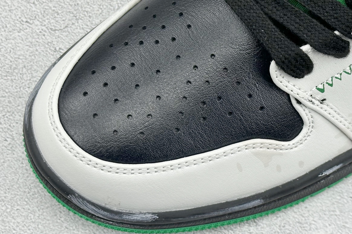 Jordan Nike Basic Shoes L
