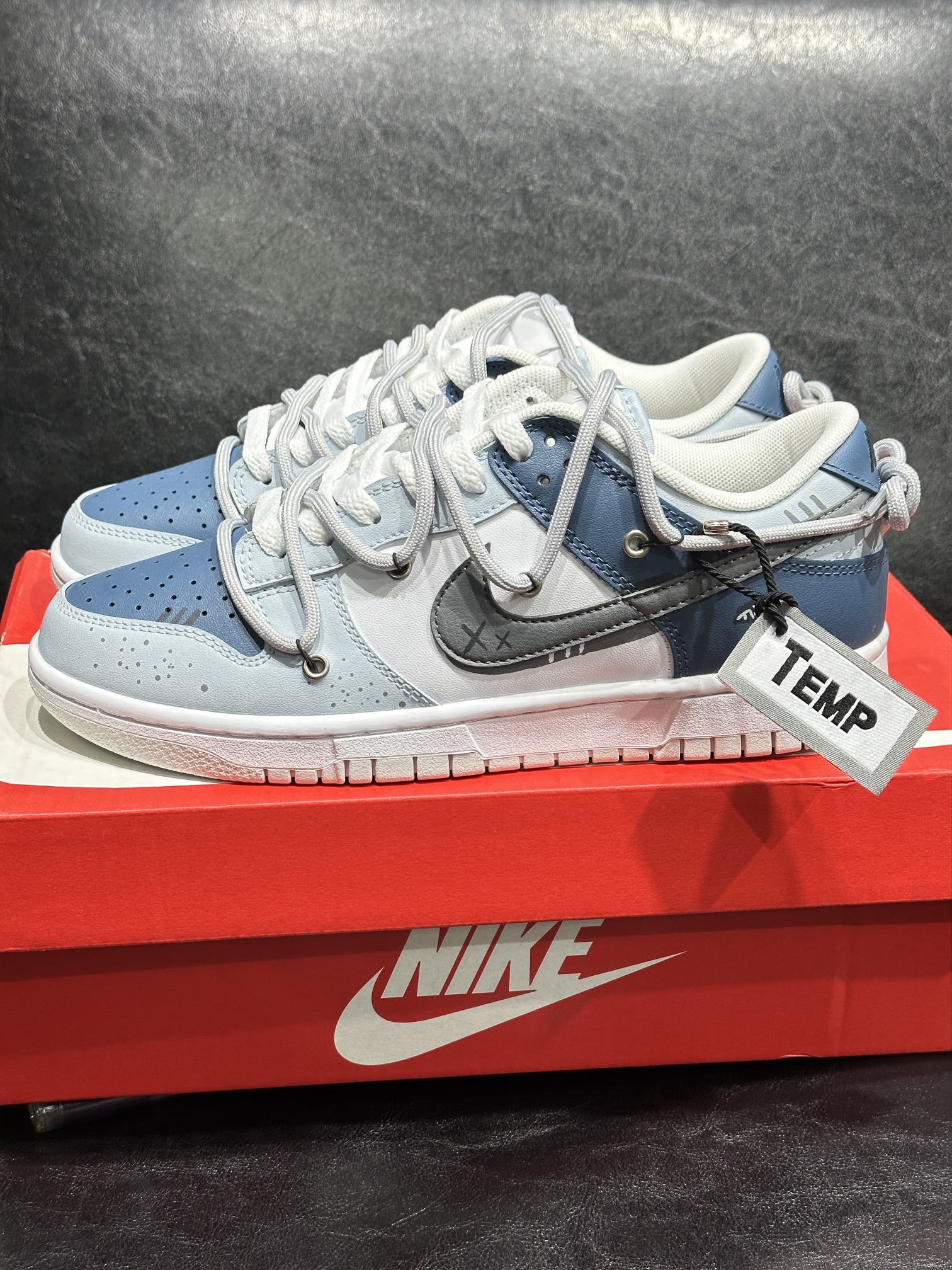 Nike Board Shoes L-s