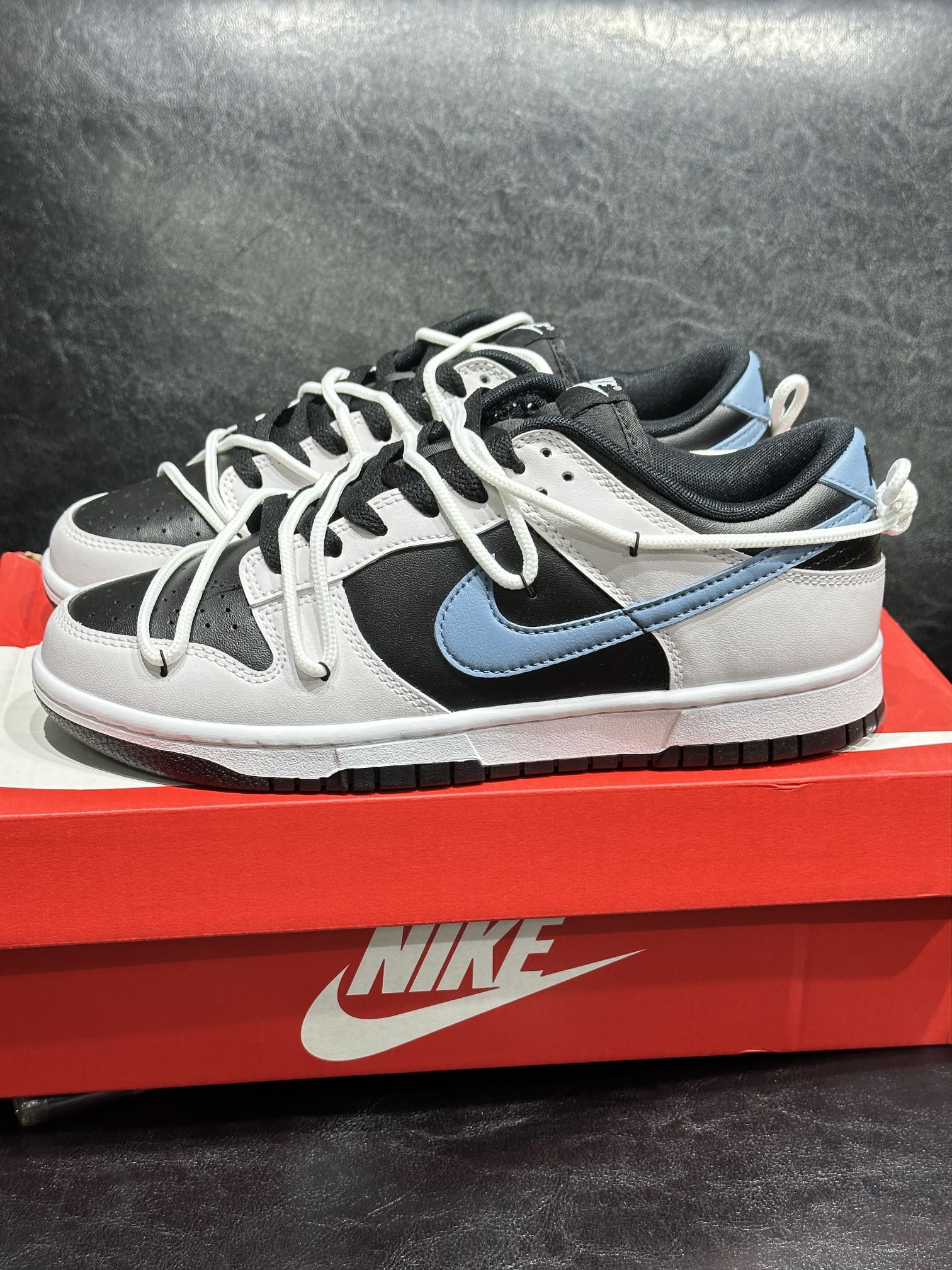 Nike Board Shoes L