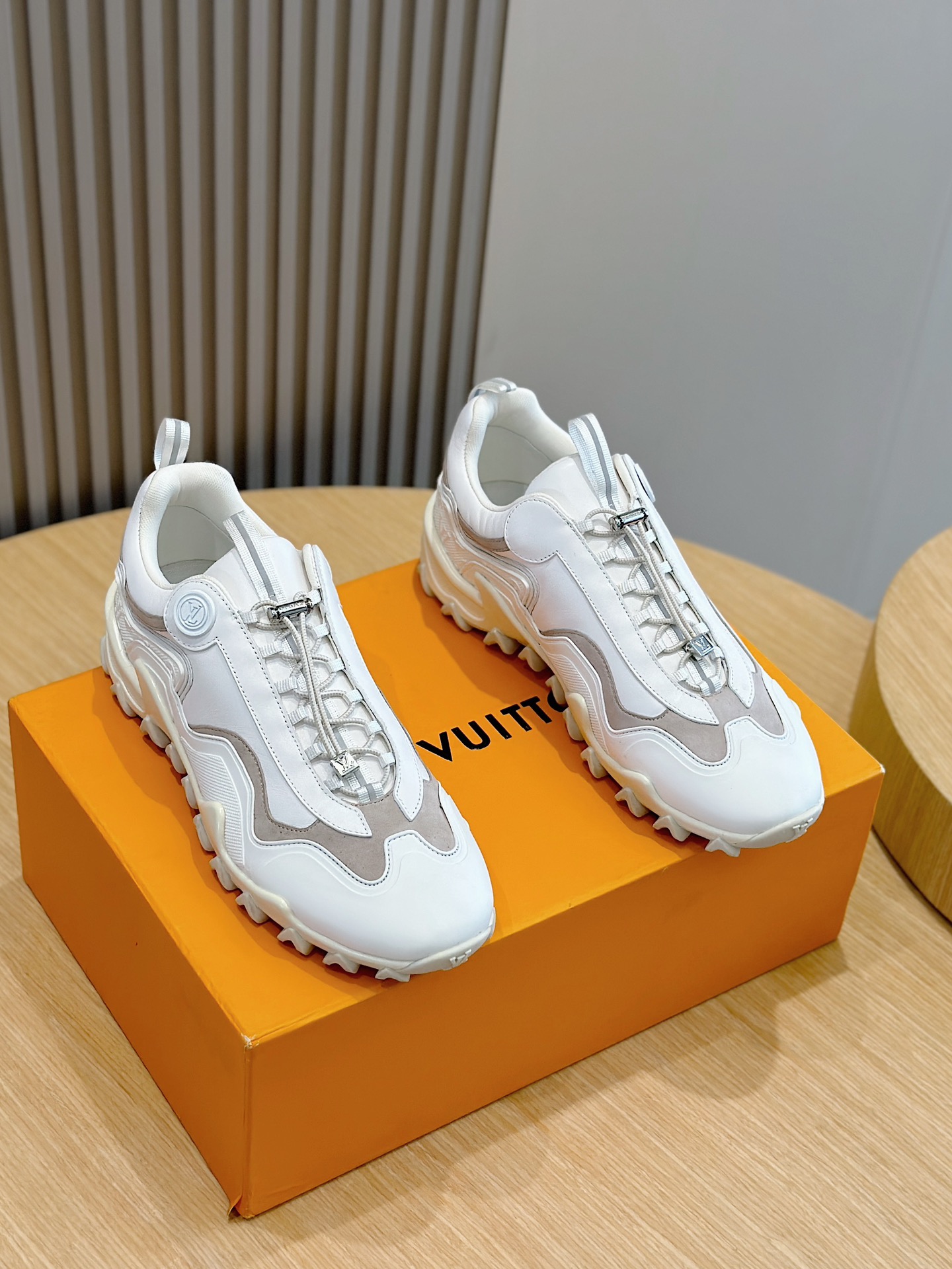 Louis Vuitton Male Running Shoes M-l-s