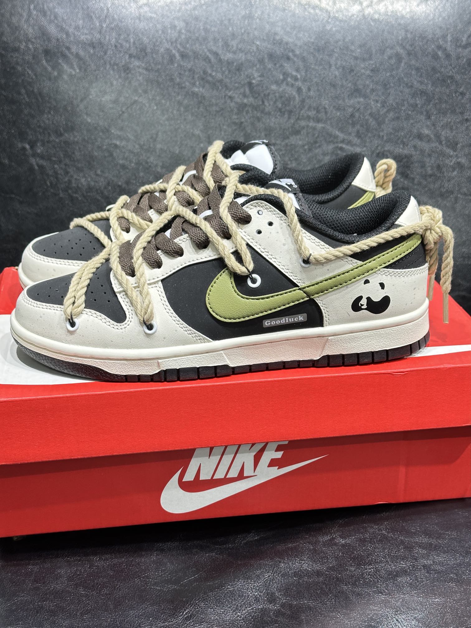 Nike Board Shoes L