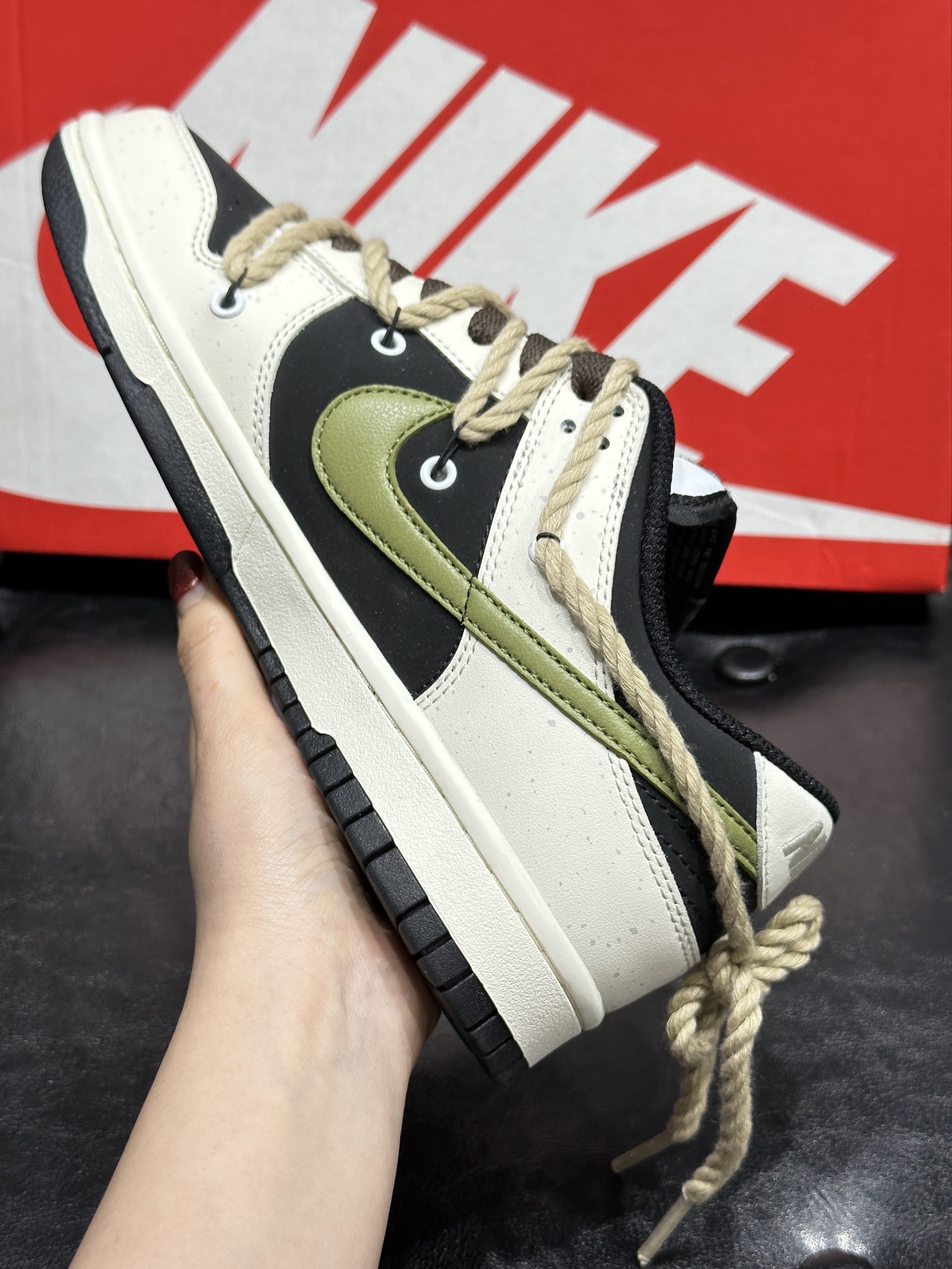 Nike Board Shoes L