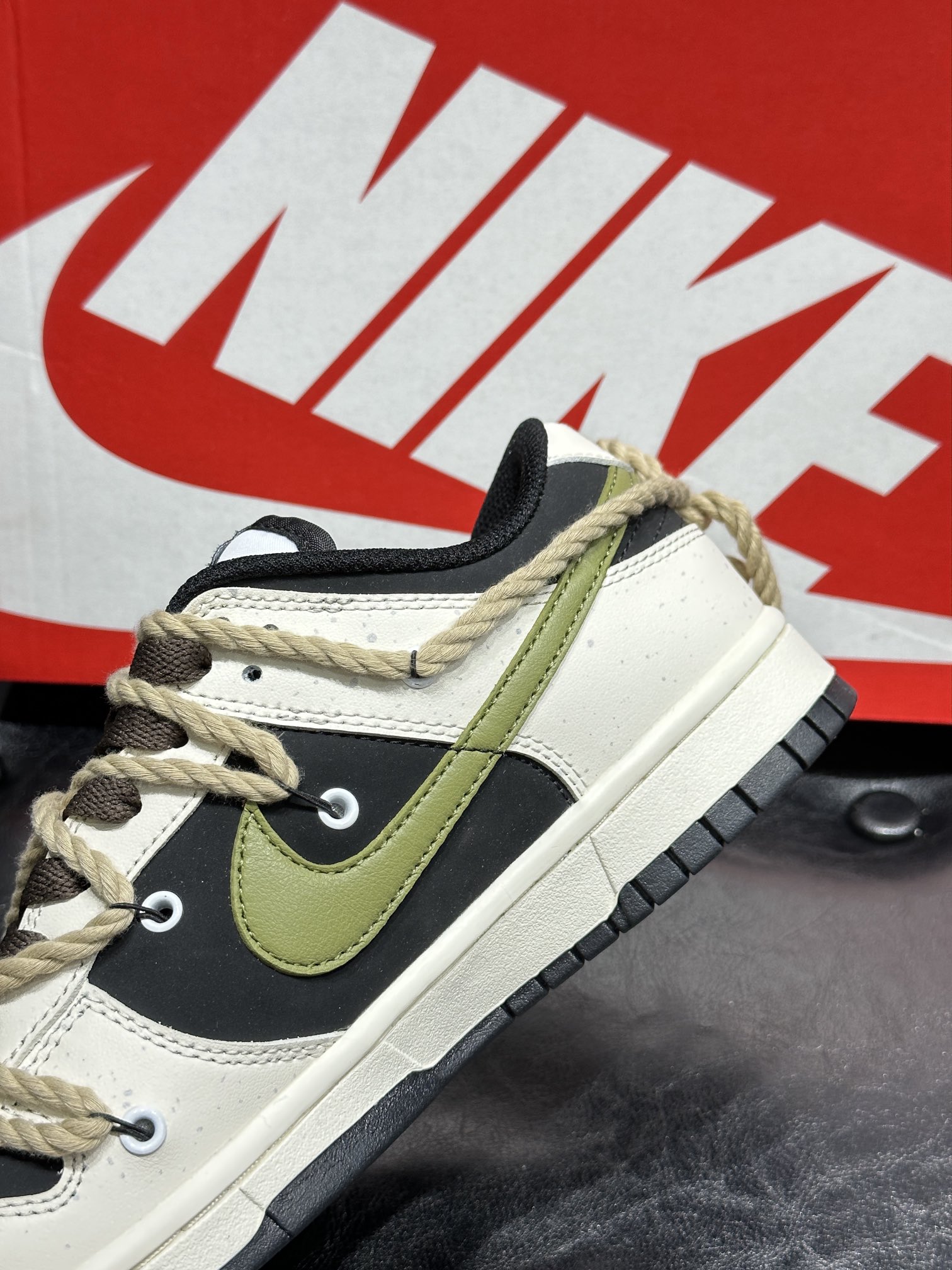 Nike Board Shoes L
