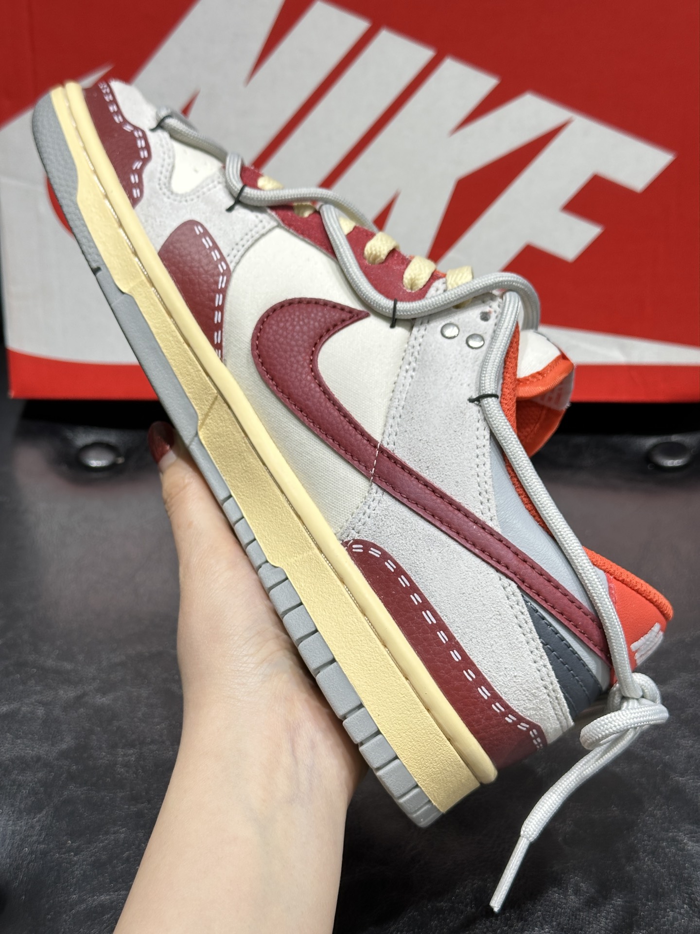 Nike Male Board Shoes L