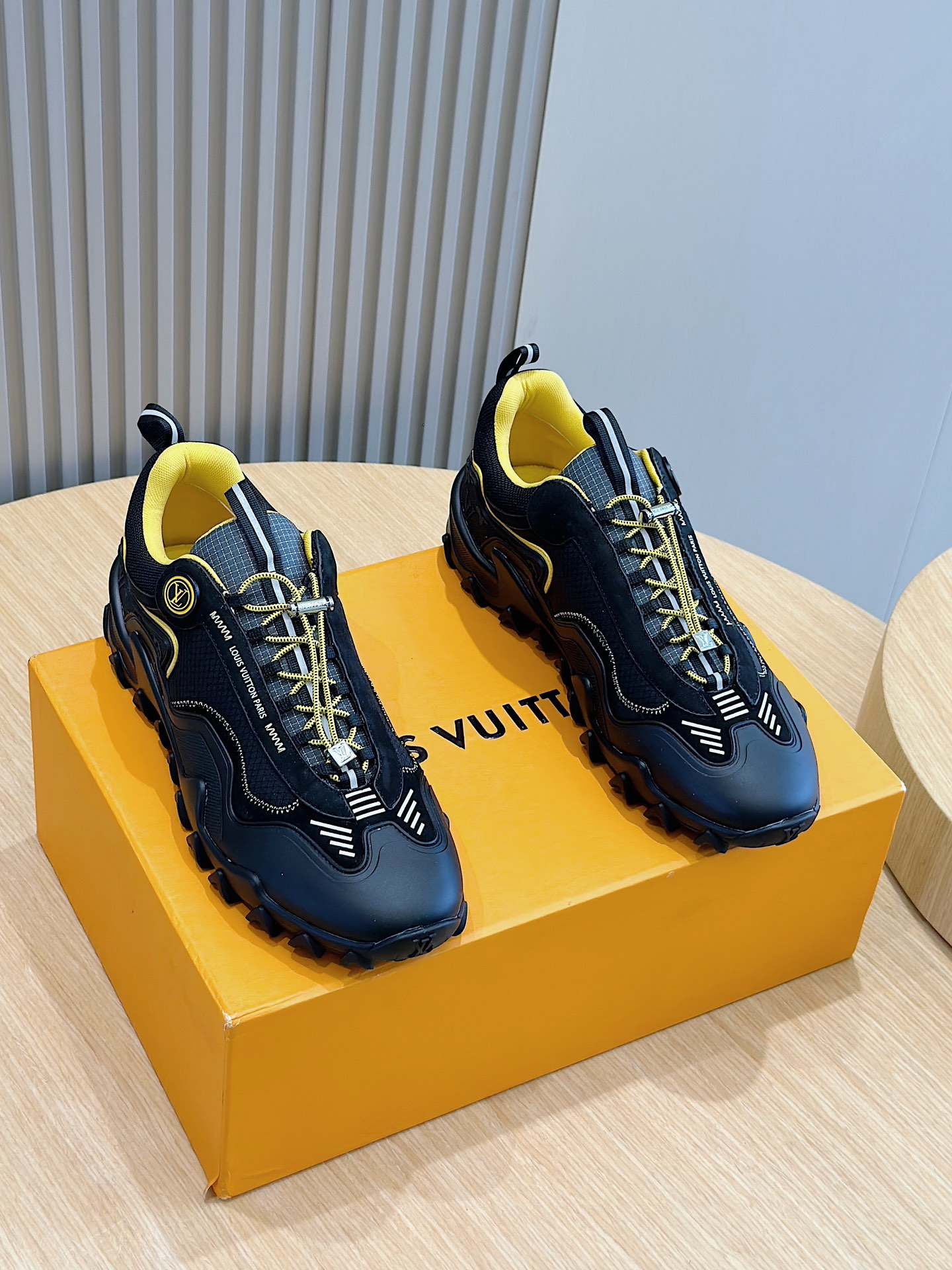 Louis Vuitton Male Running Shoes M-l-s