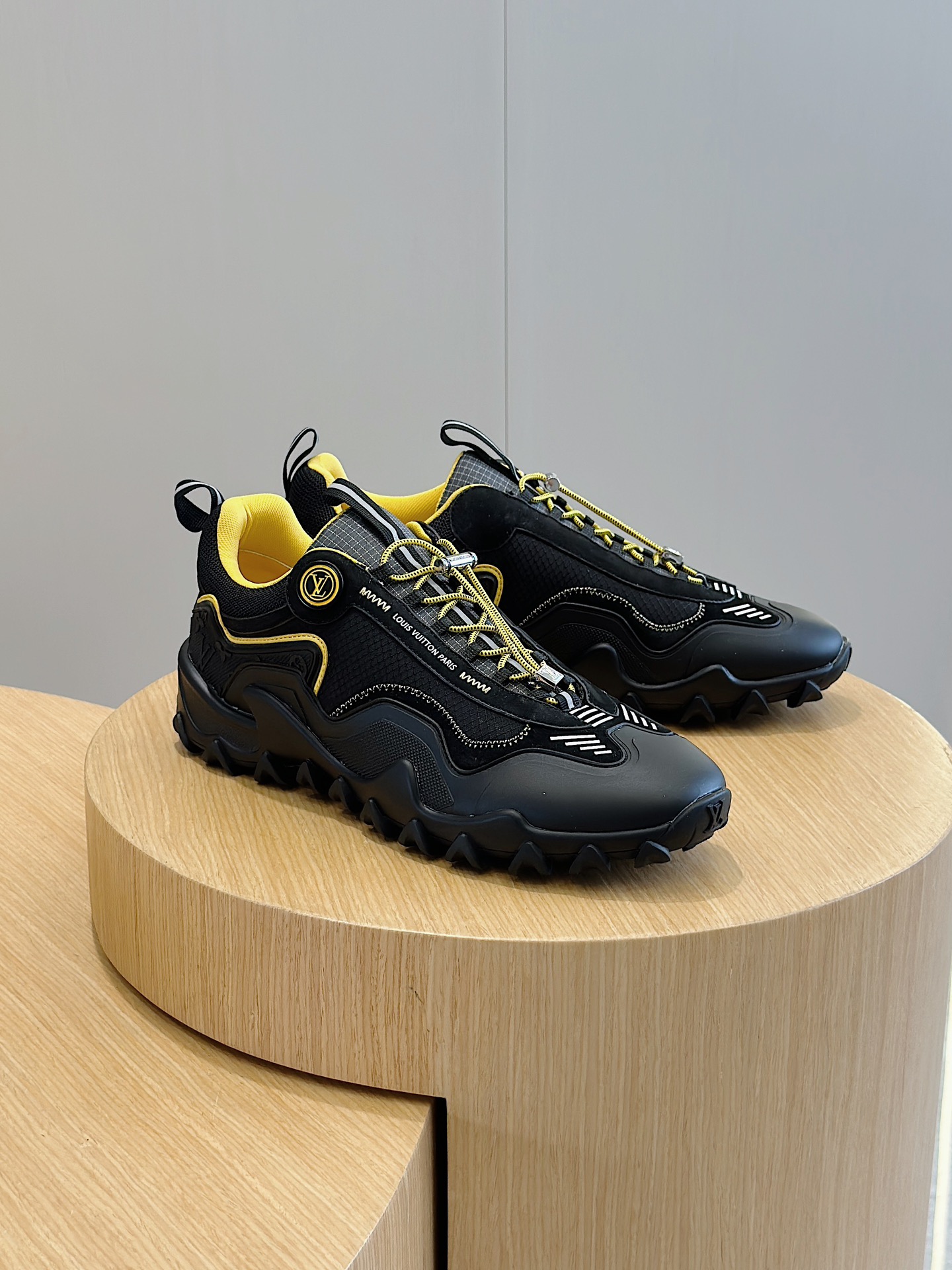 Louis Vuitton Male Running Shoes M-l-s
