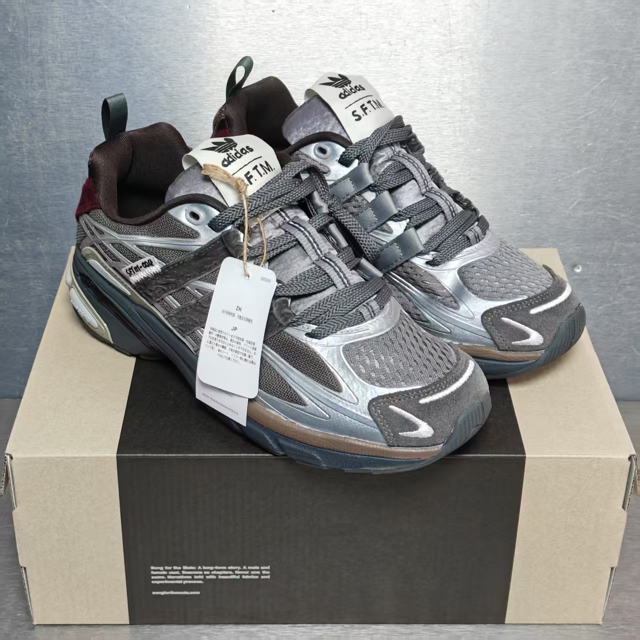 Adidas Male Sneakers M-l-s