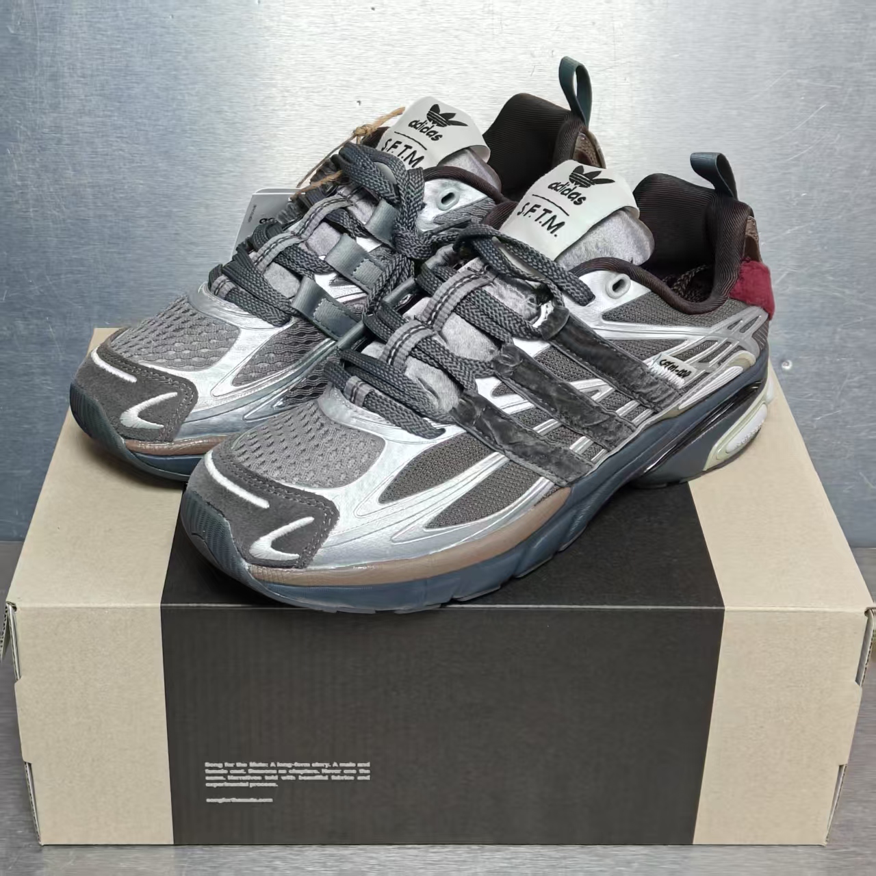 Adidas Male Sneakers M-l-s