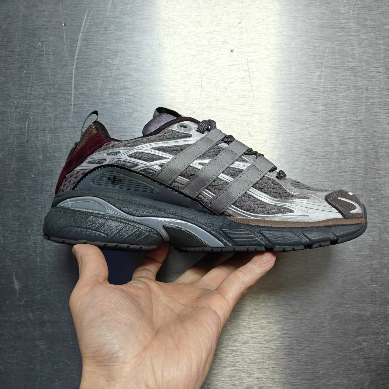 Adidas Male Sneakers M-l-s