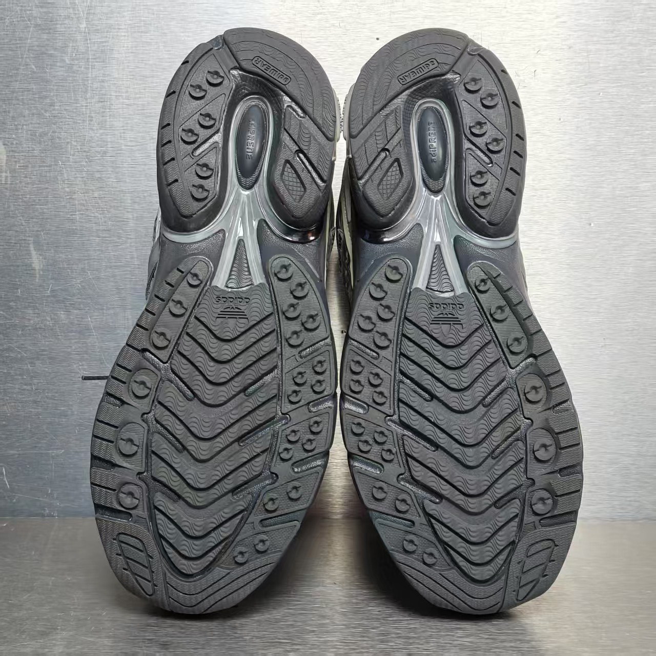 Adidas Male Sneakers M-l-s