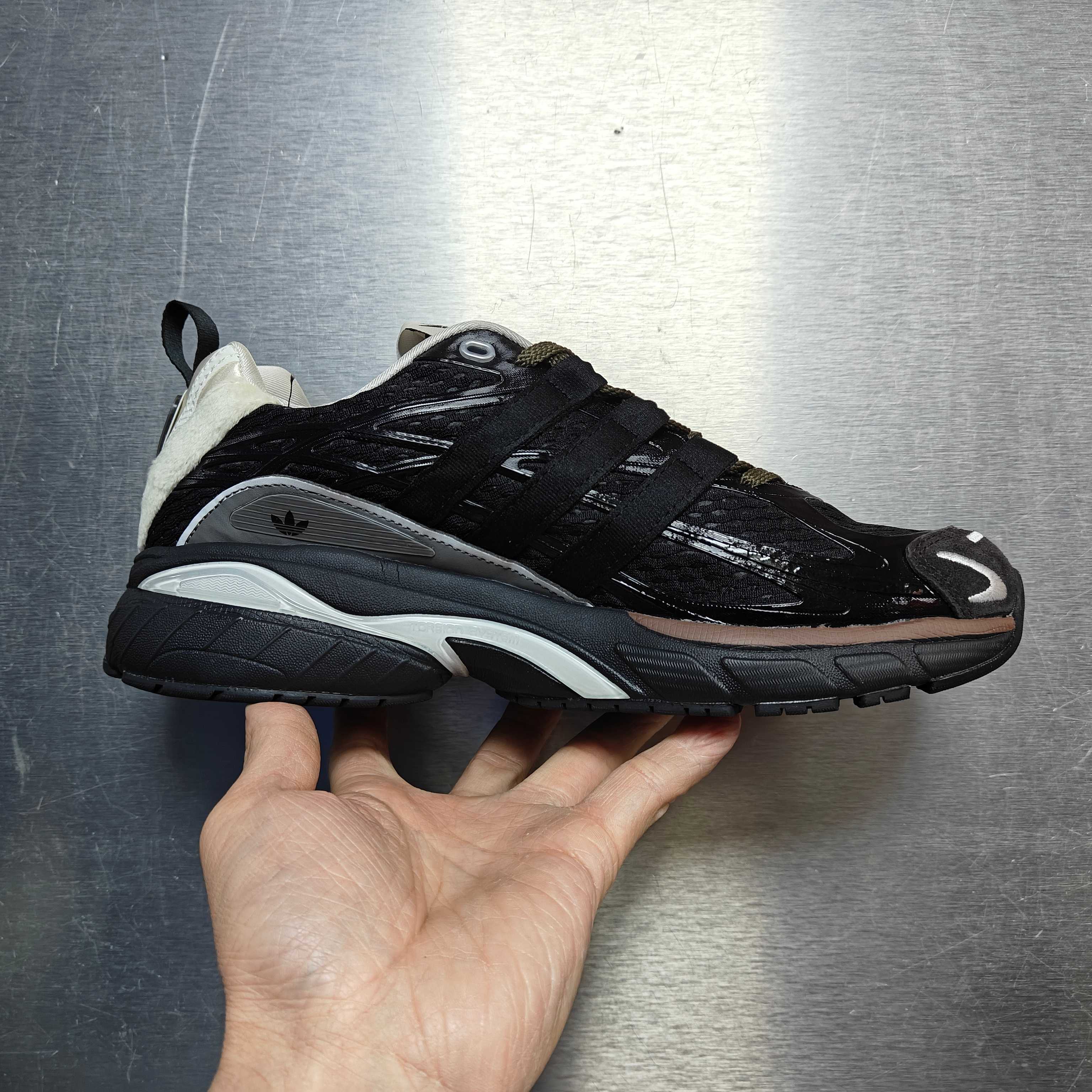 Adidas Male Sneakers M-l-s