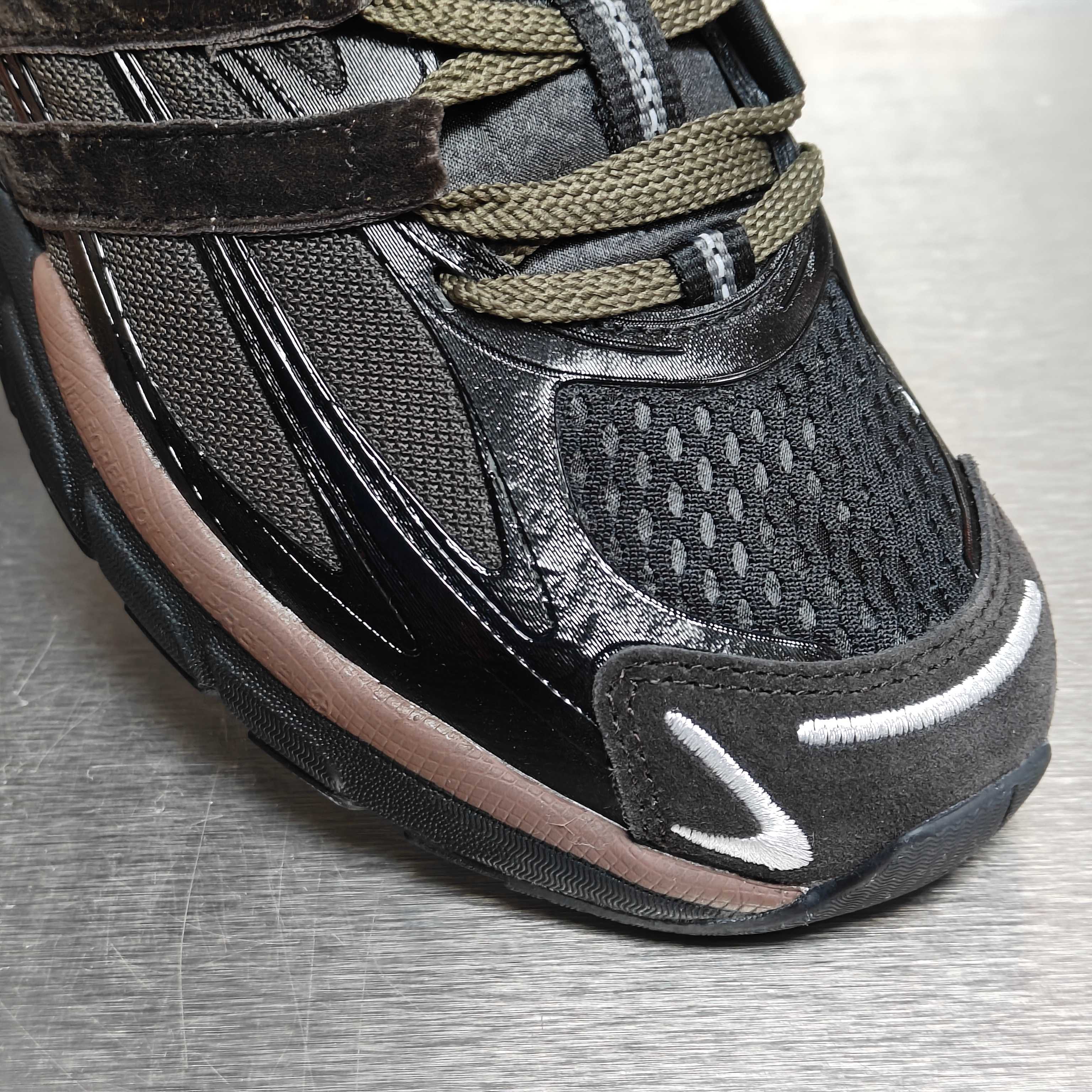 Adidas Male Sneakers M-l-s