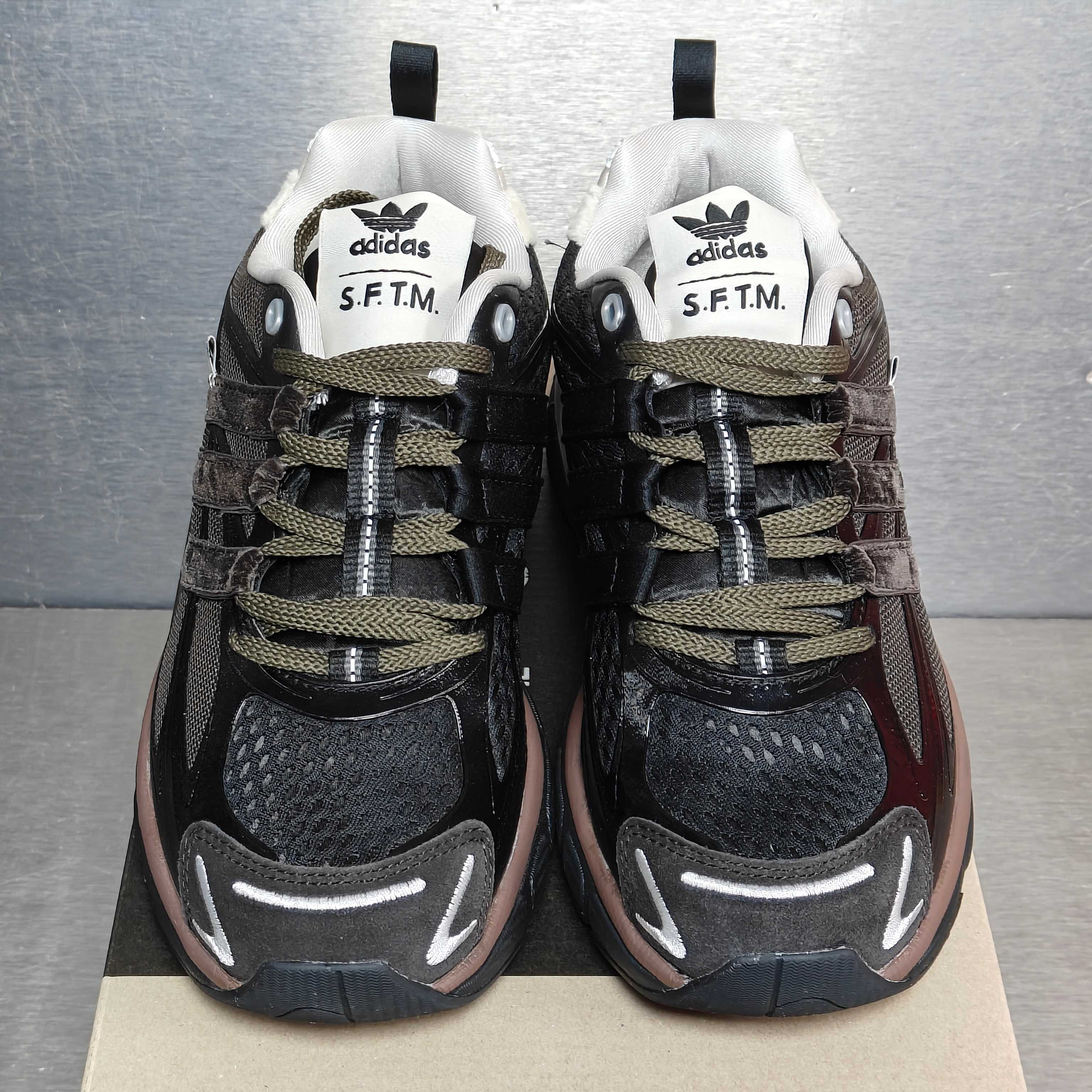 Adidas Male Sneakers M-l-s