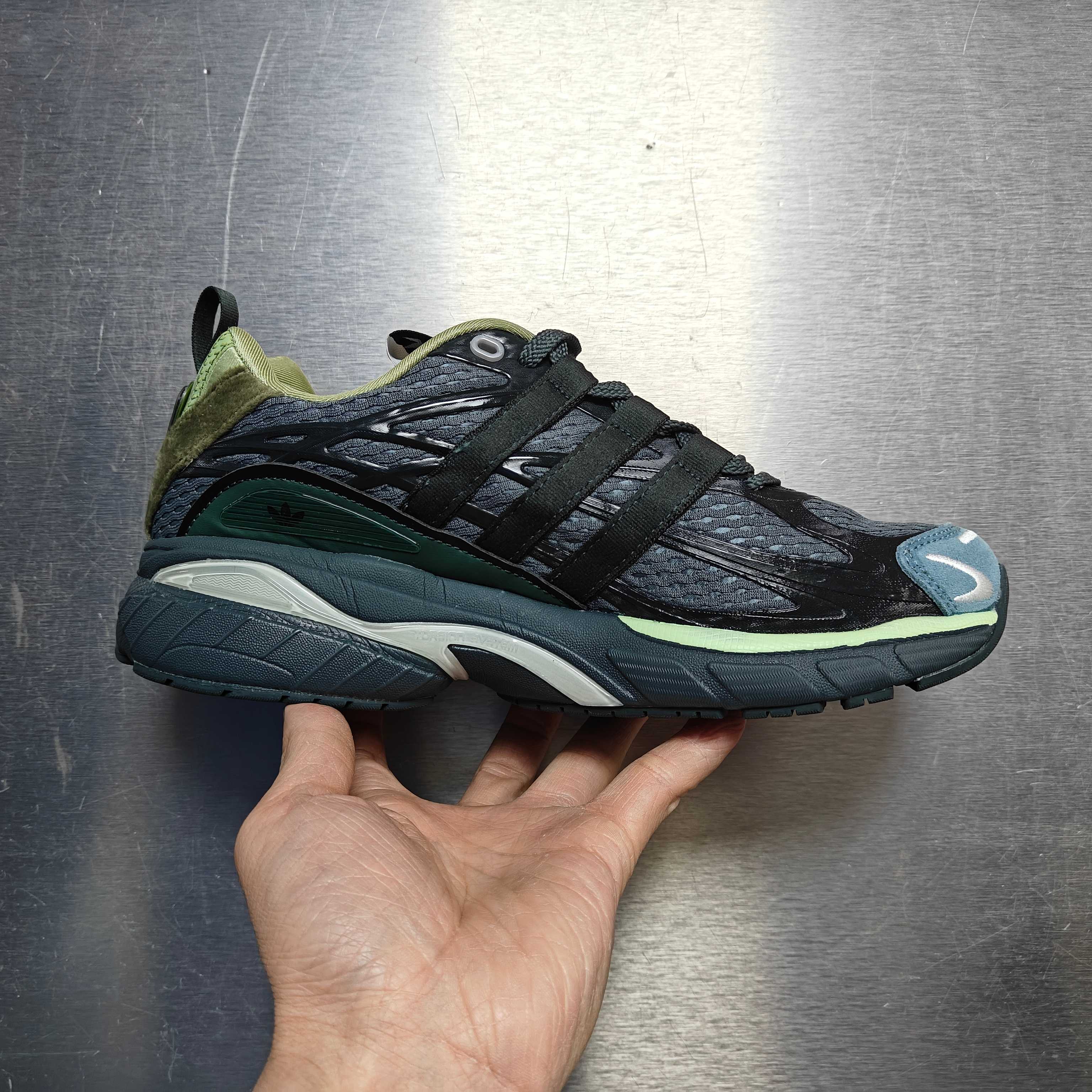 Adidas Male Sneakers M-l-s