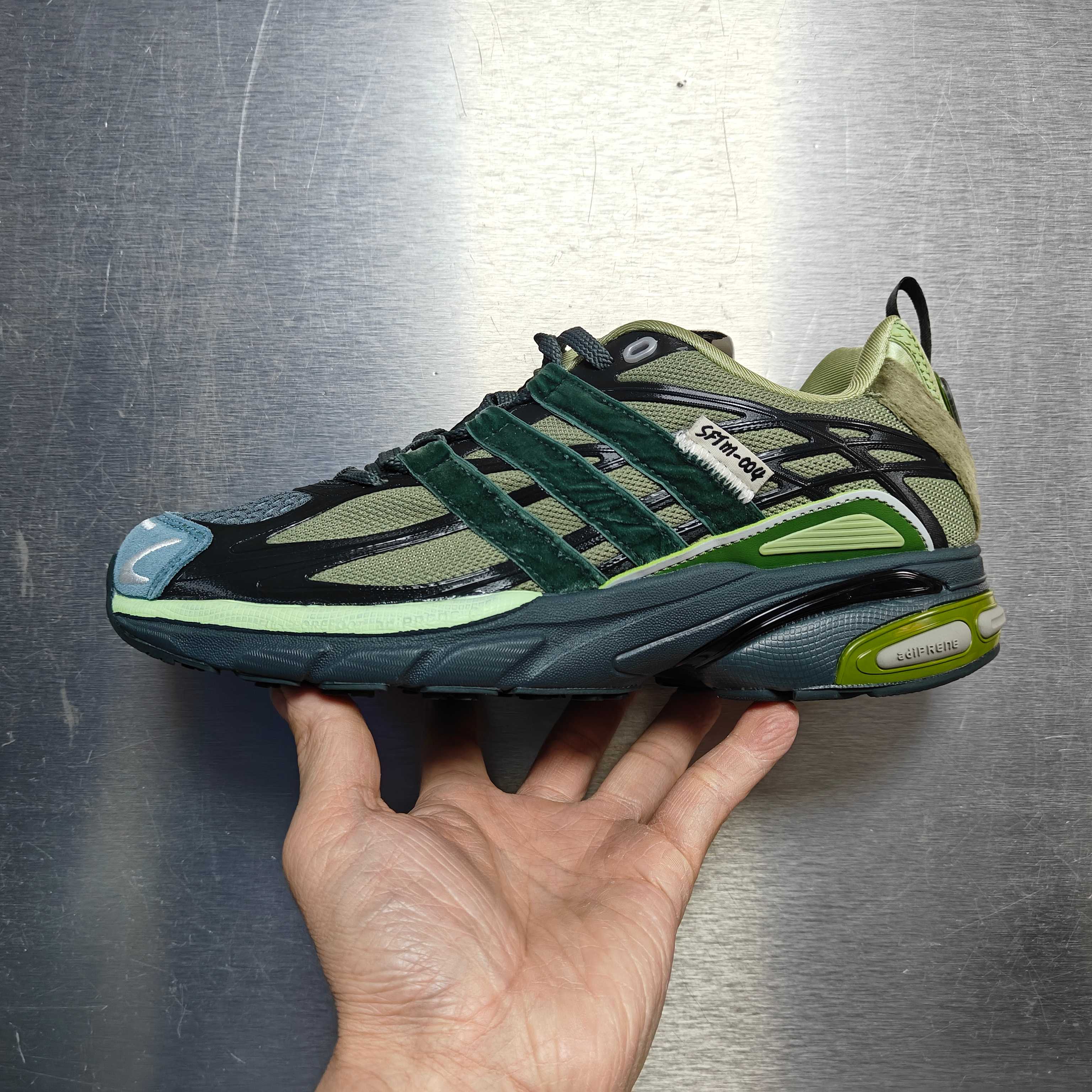 Adidas Male Sneakers M-l-s