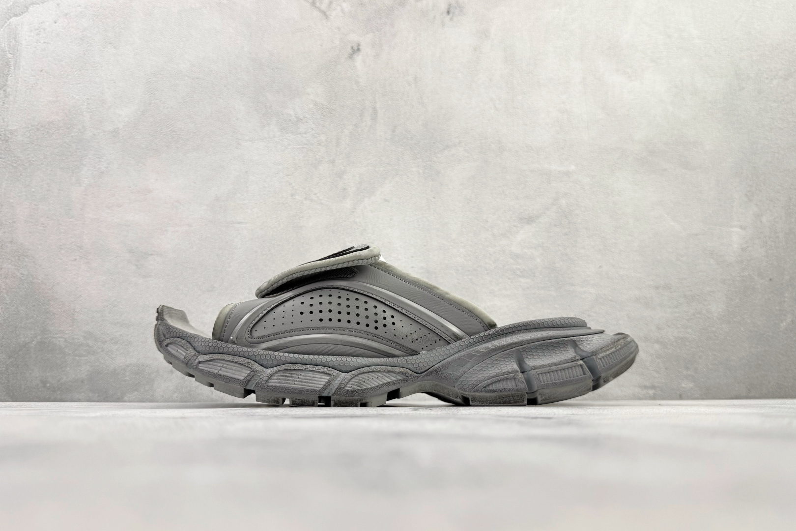 Balenciaga Basic Shoes Mesh Gray L-s-xl