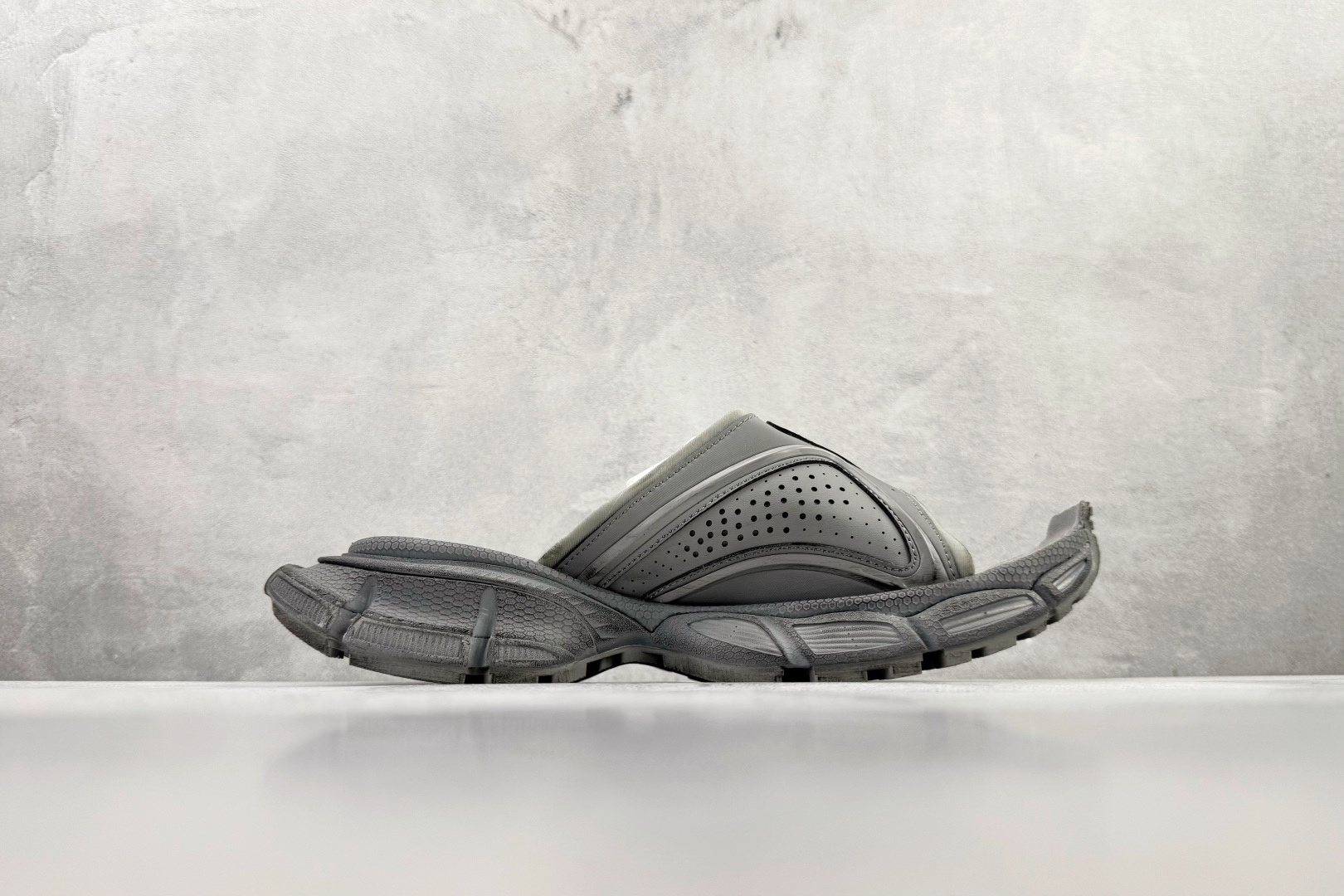 Balenciaga Basic Shoes Mesh Gray L-s-xl