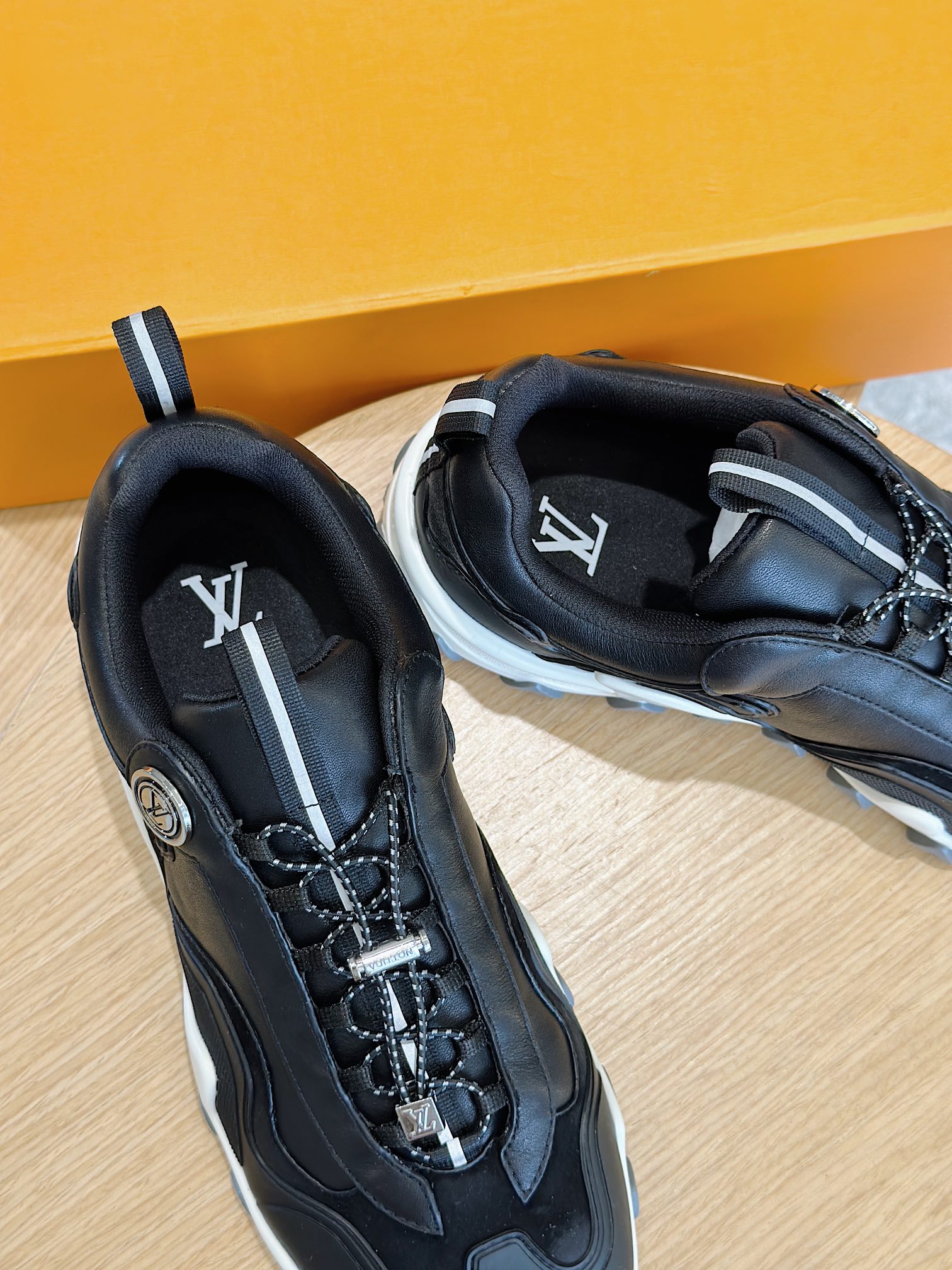 Louis Vuitton Male Running Shoes M-l-s