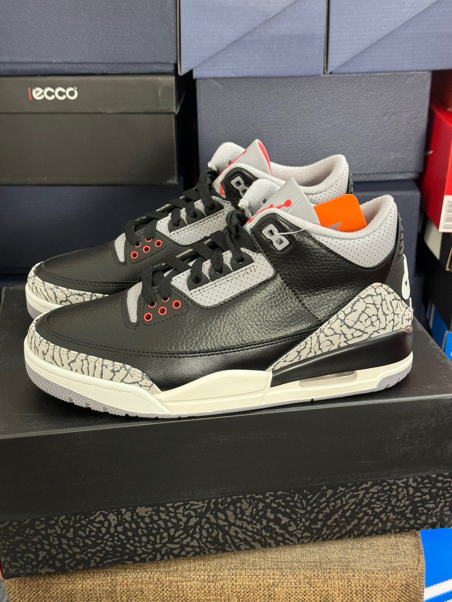 Basic Shoes