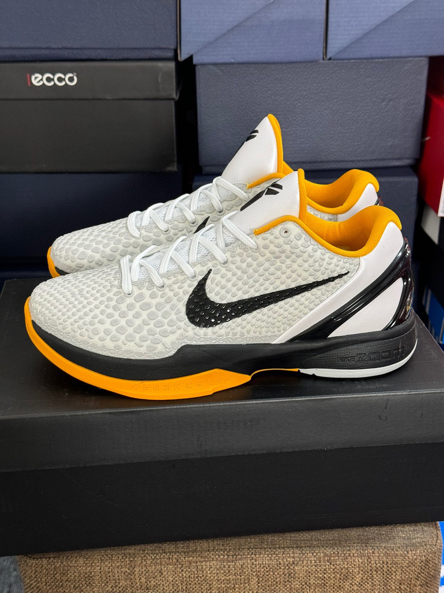 Basic Shoes