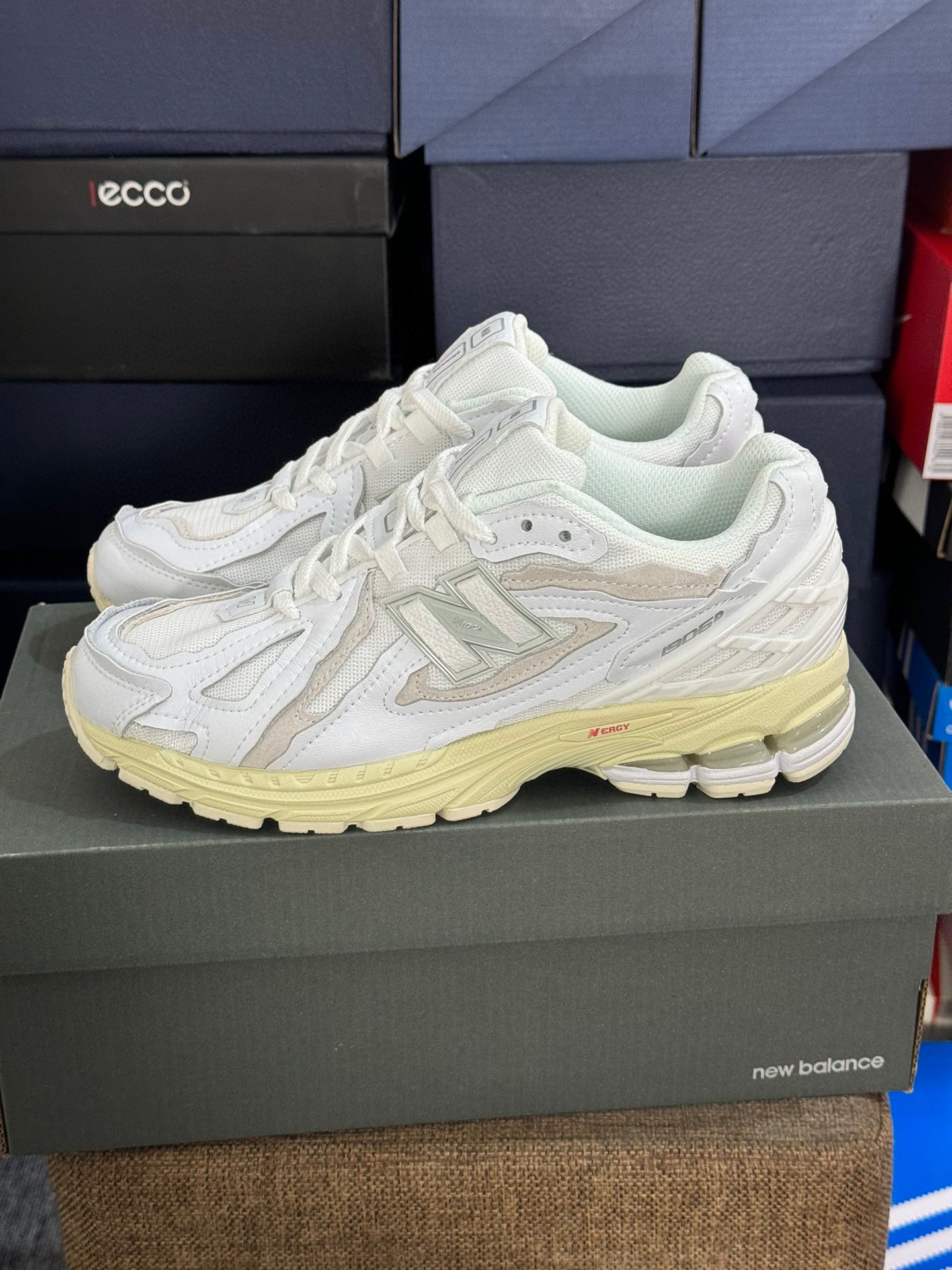 Basic Shoes