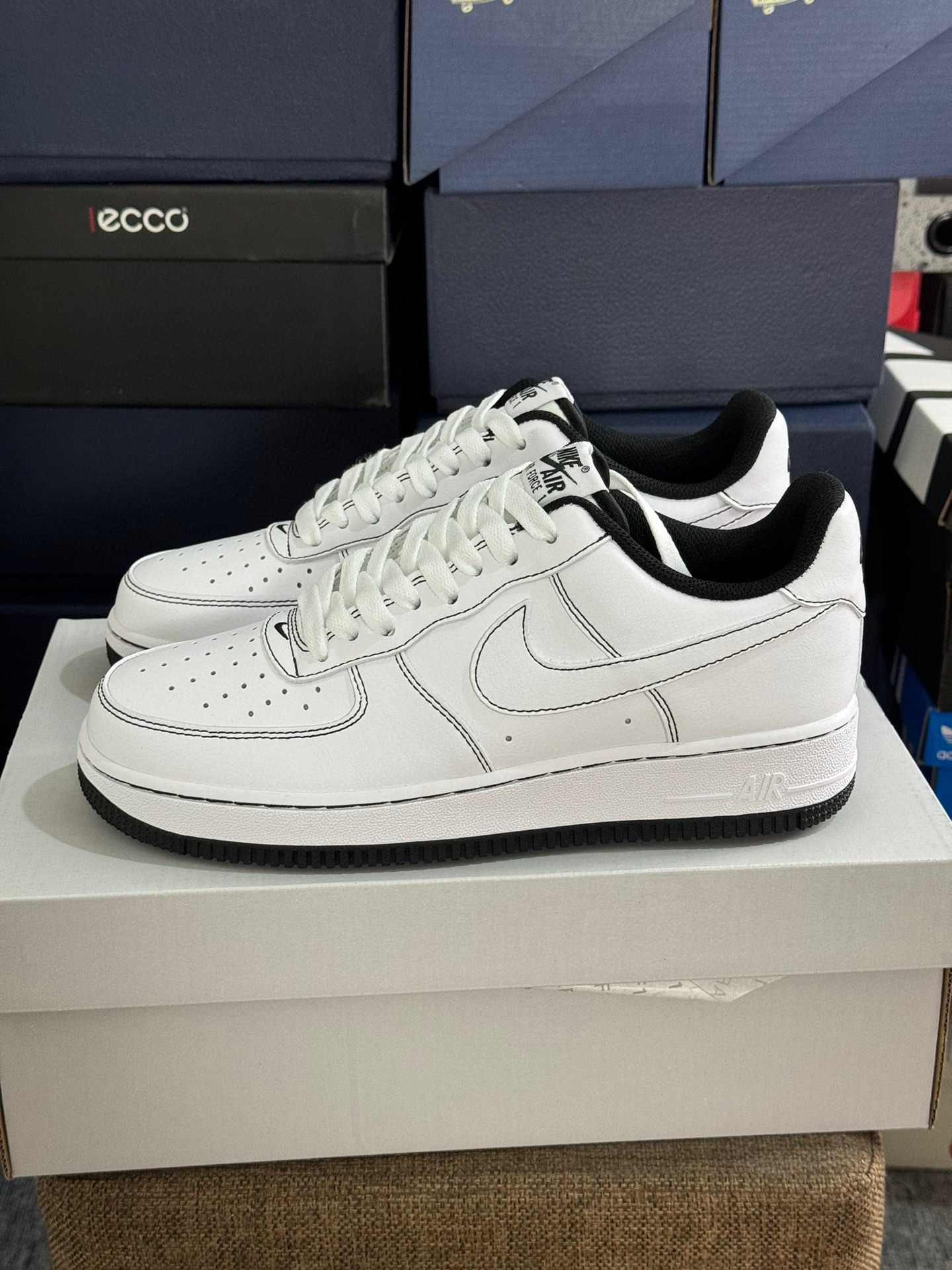 Basic Shoes